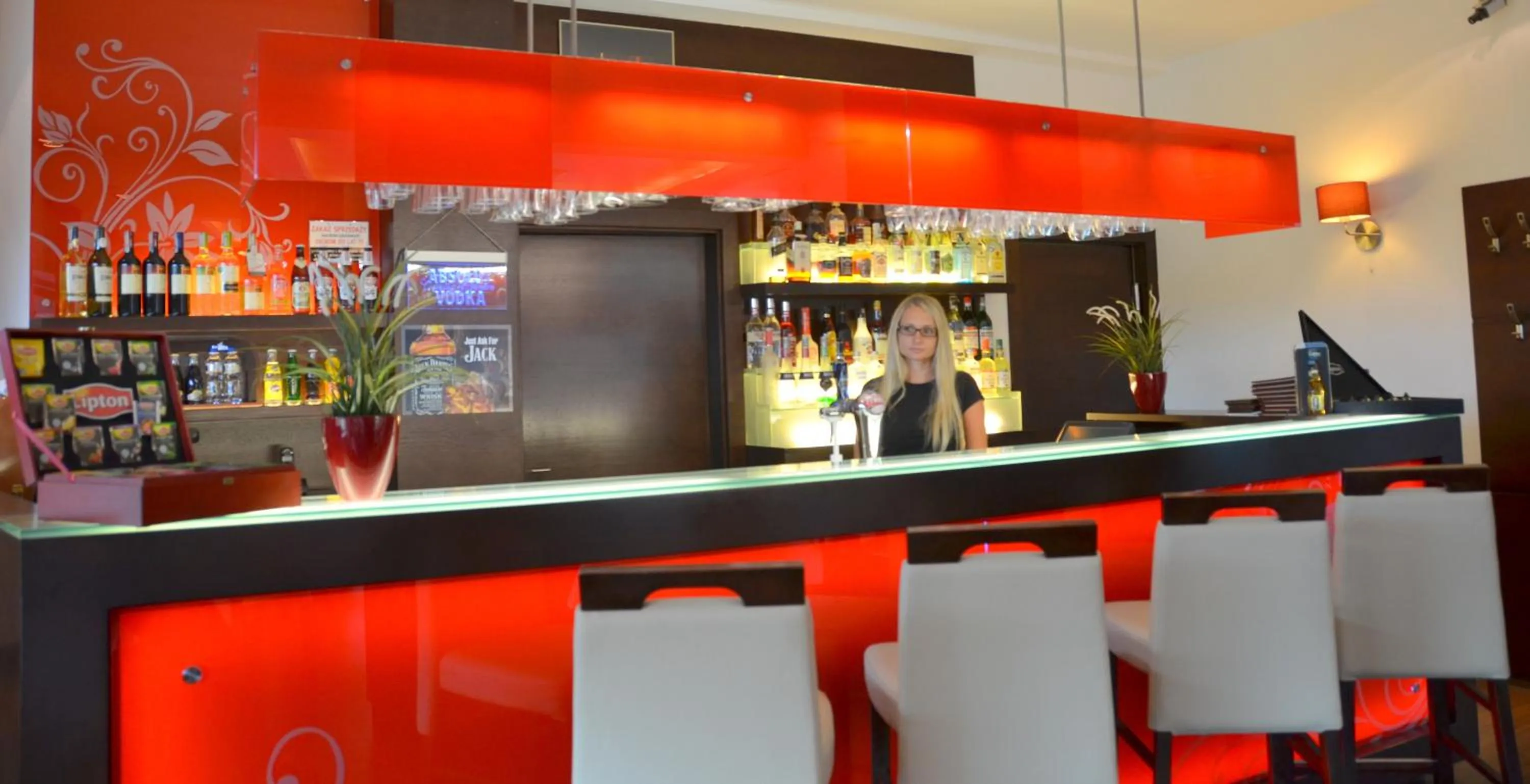 Restaurant/places to eat in Hotel Pik