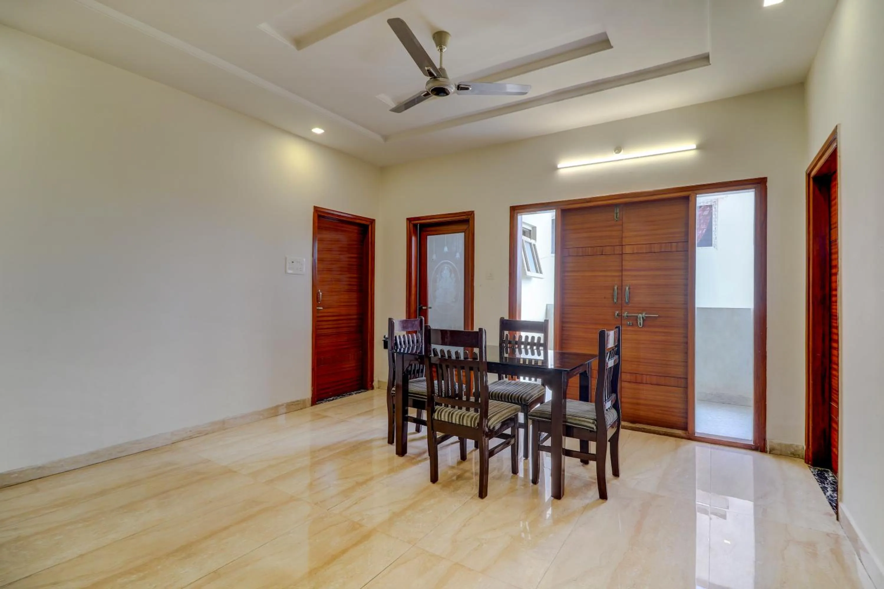 Dining area in Hotel Atlas Stays Kukatpally Hyderabad