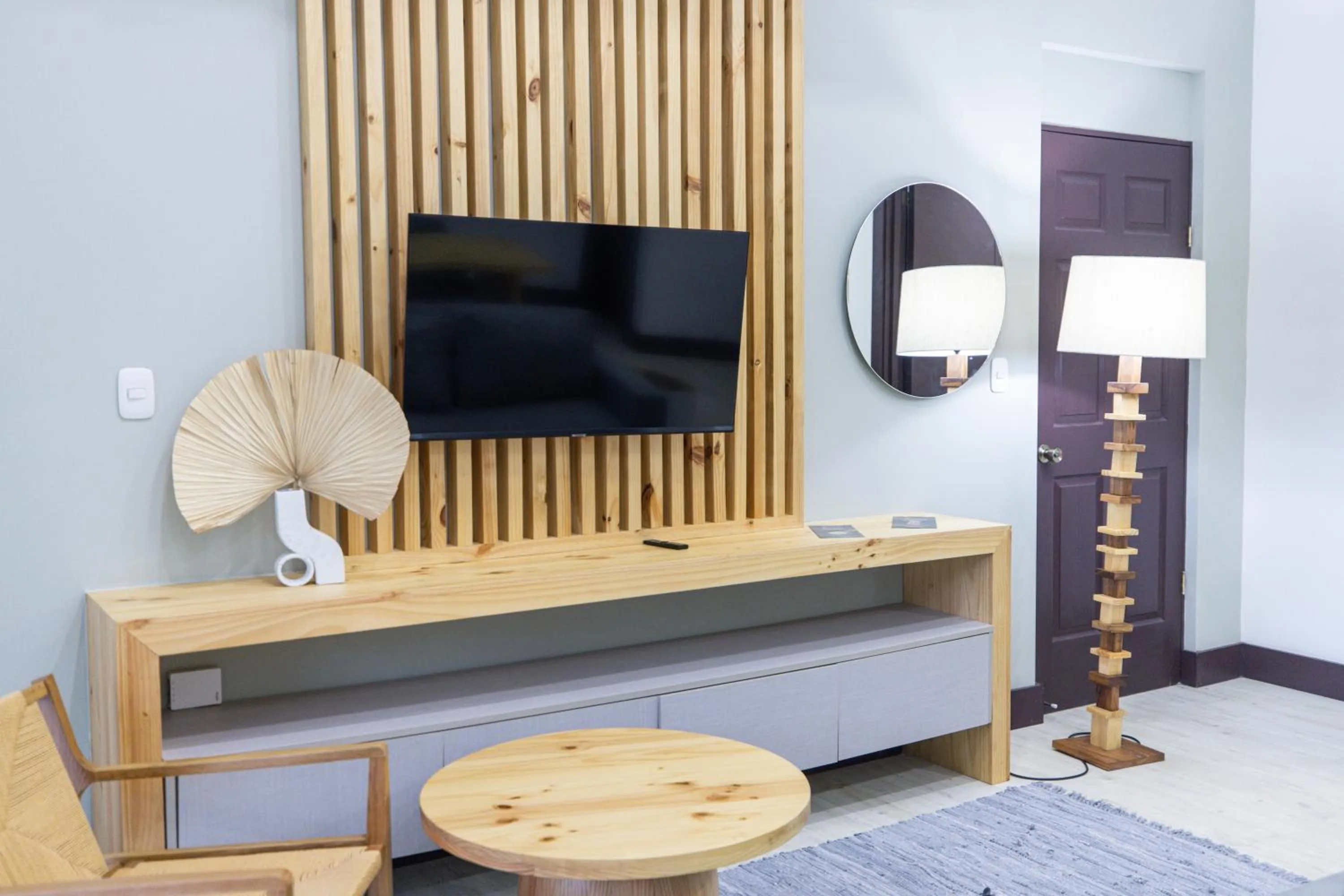 TV and multimedia in Paradise Bay Hotel Boutique