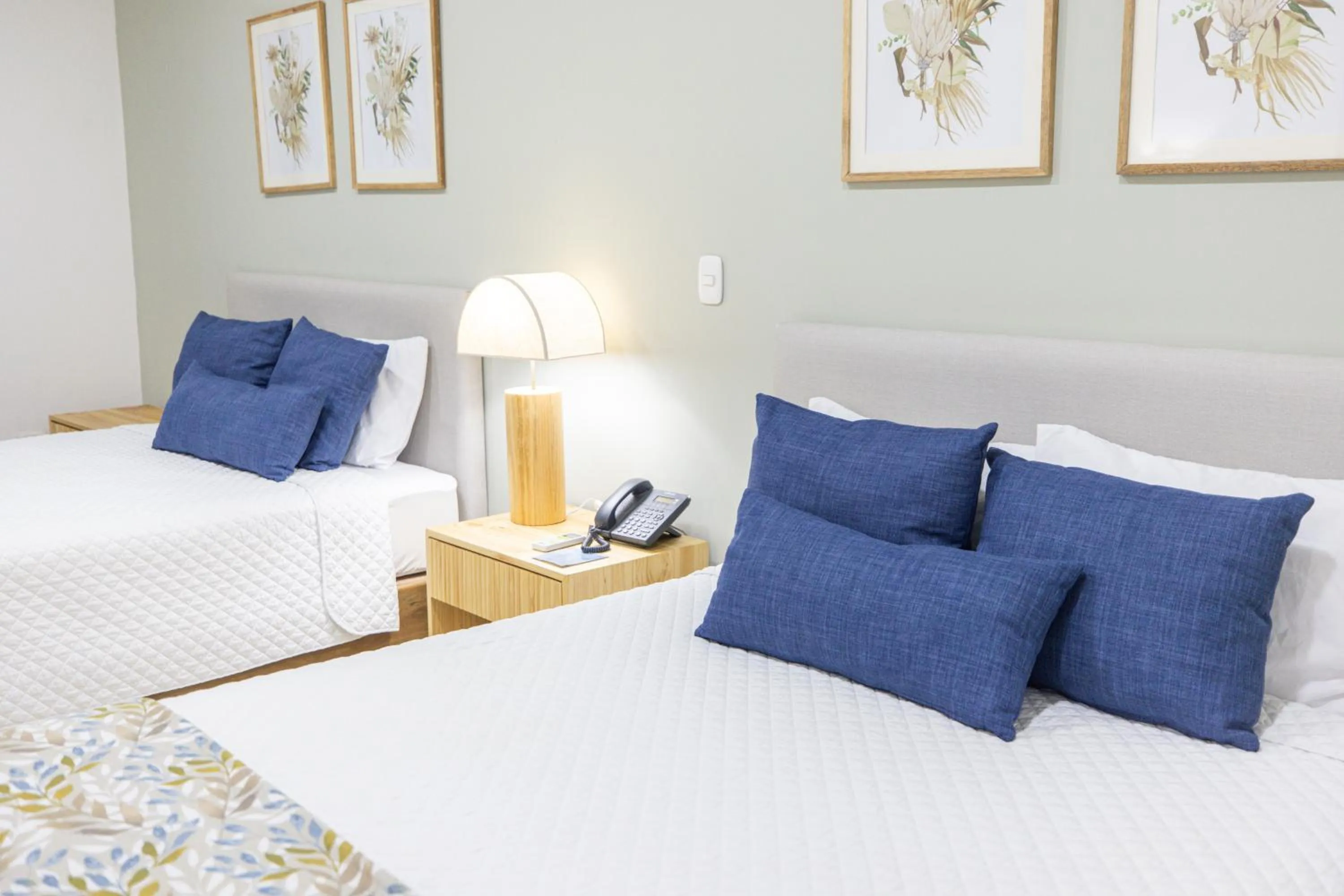 Photo of the whole room, Bed in Paradise Bay Hotel Boutique