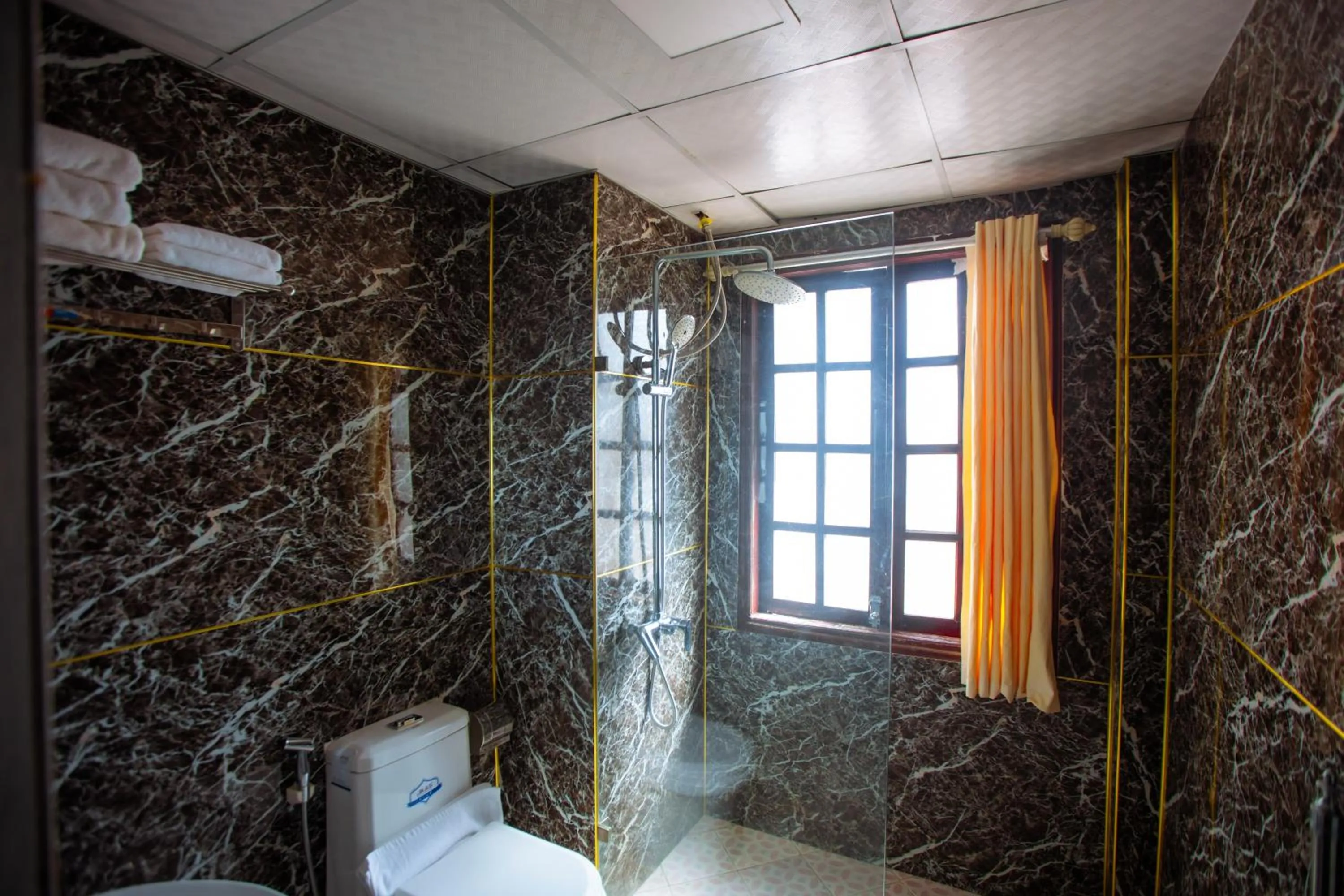 Shower in Le Boutique Sapa Hotel