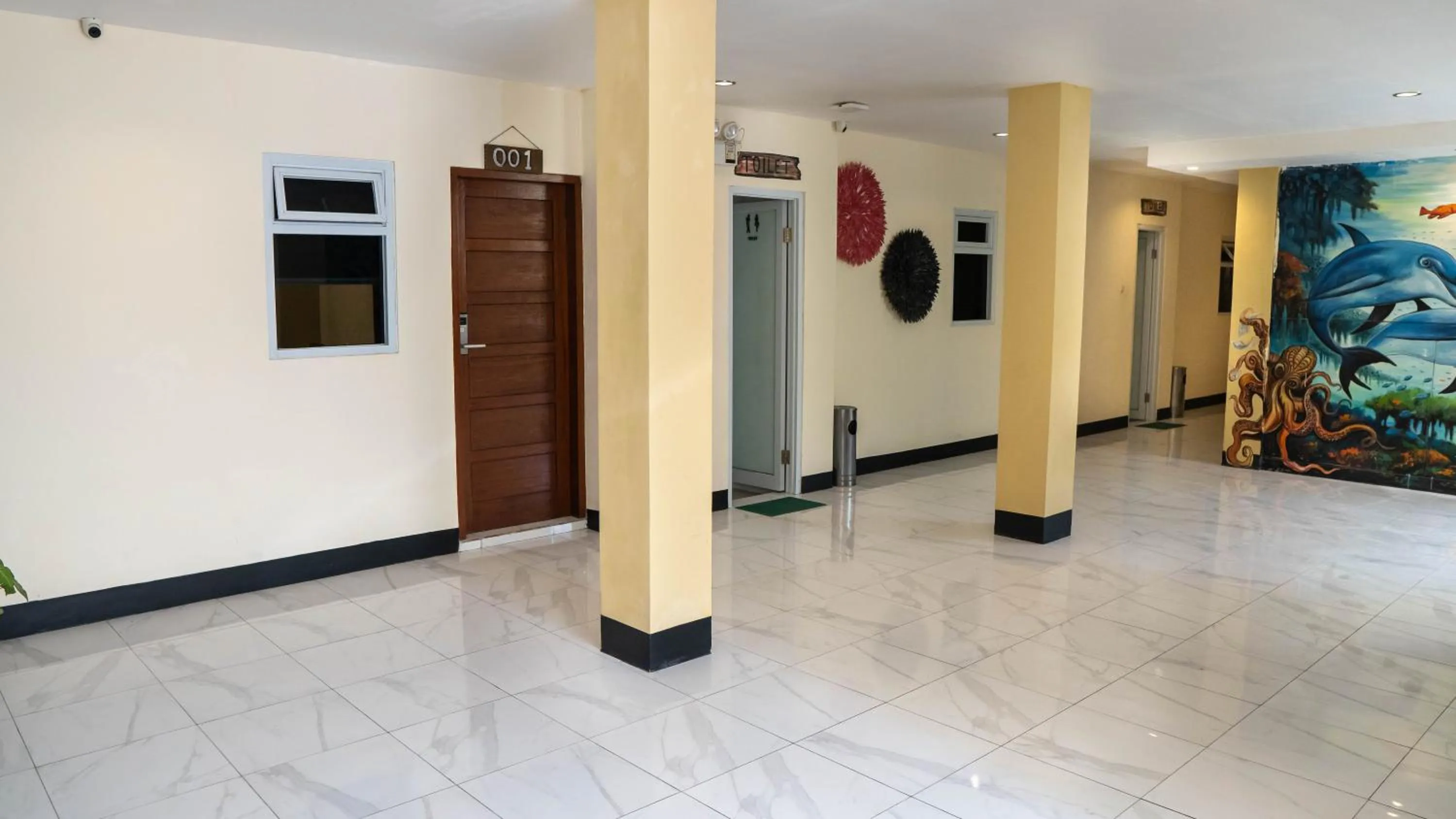 Facade/entrance in Andi Beach House