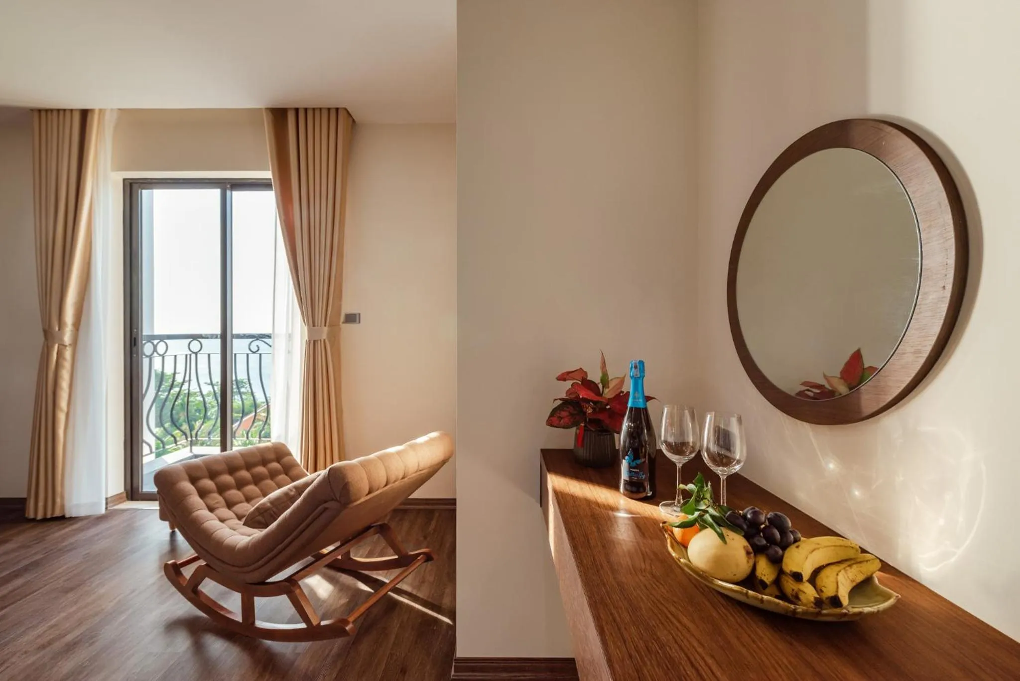 Seating area in Aquasun Hotel Phu Quoc