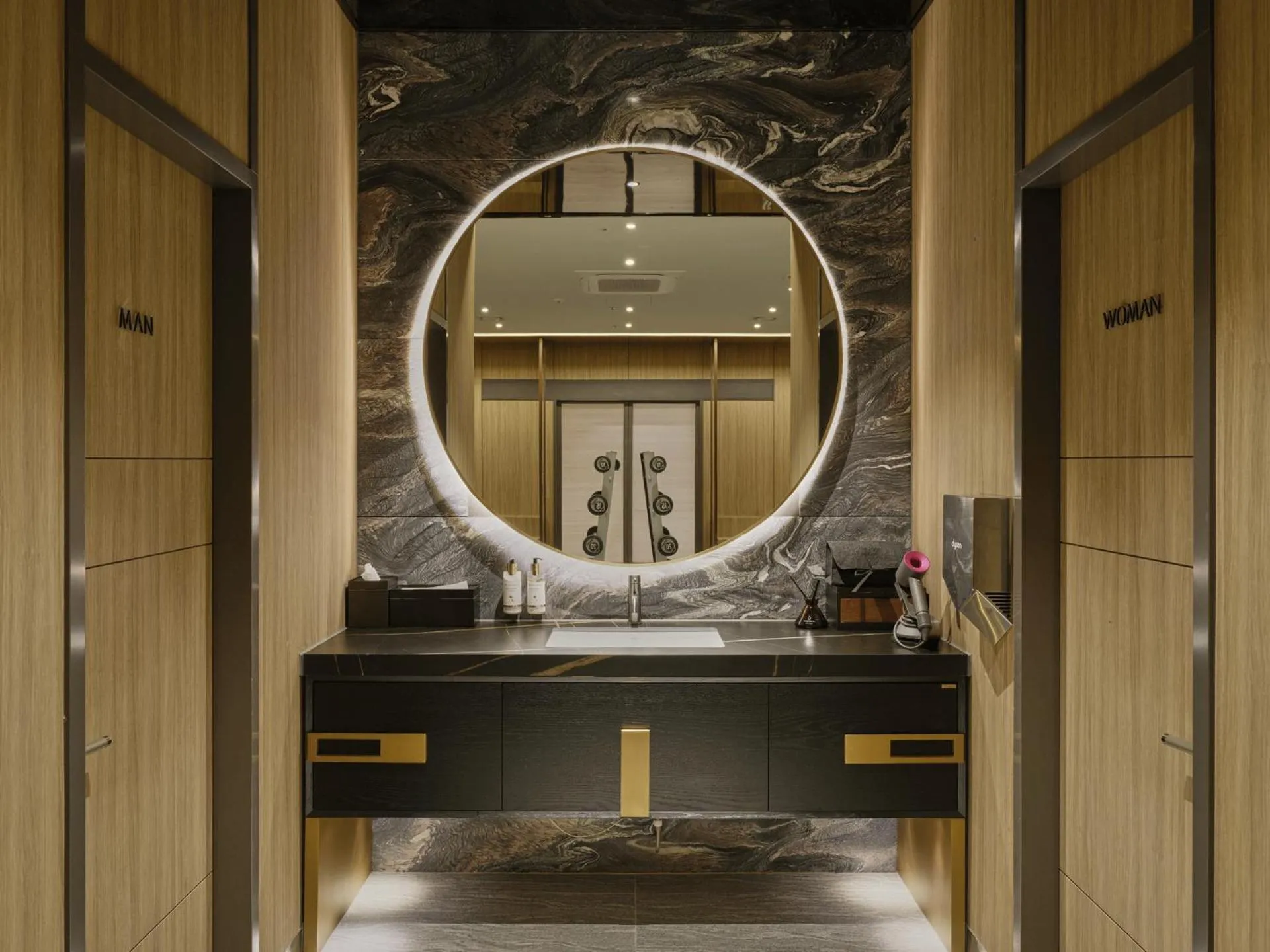 Fitness centre/facilities in Amber Pure Hill Hotels & Resorts Jeju