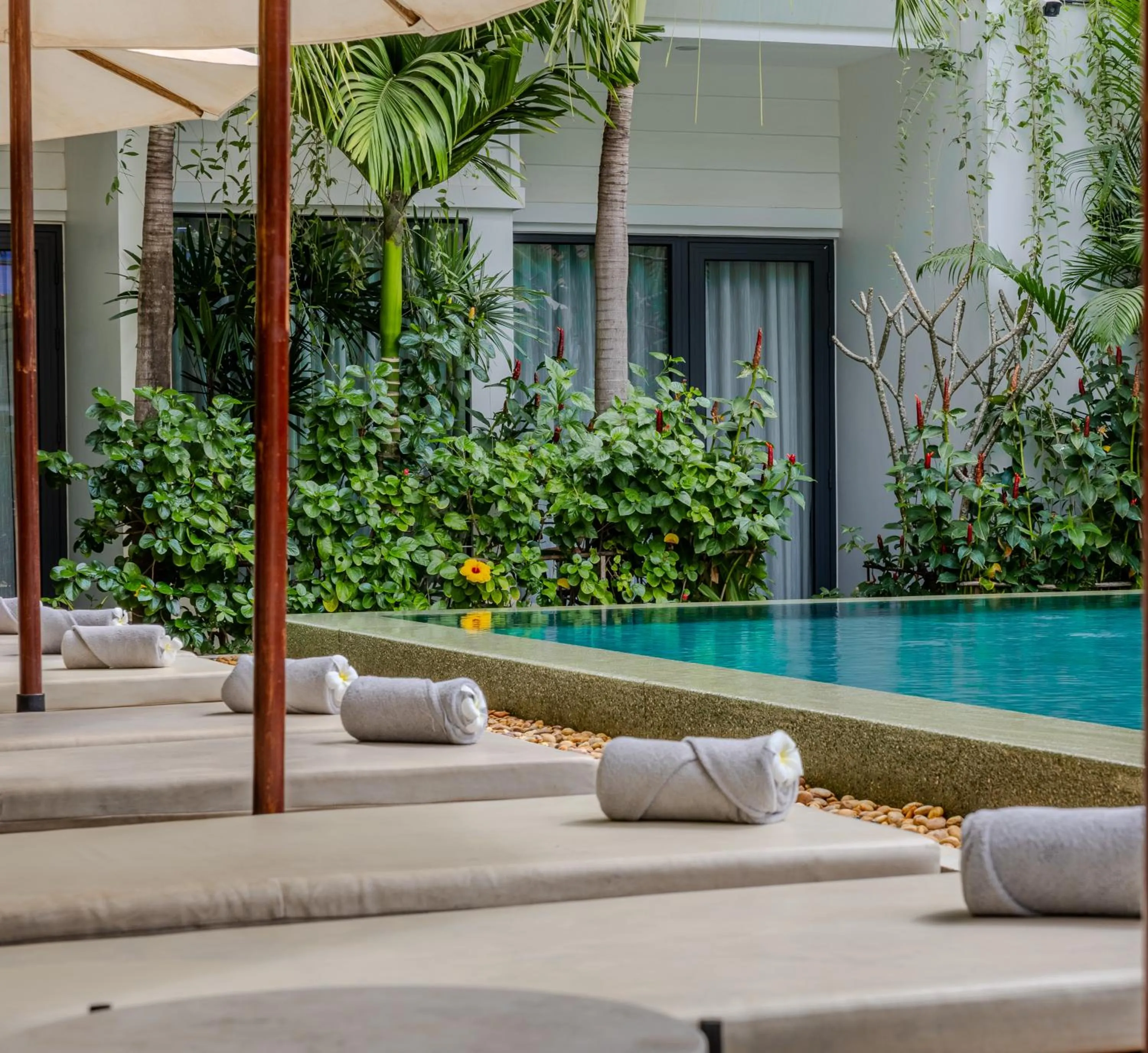 Swimming pool in Khmer House Boutique