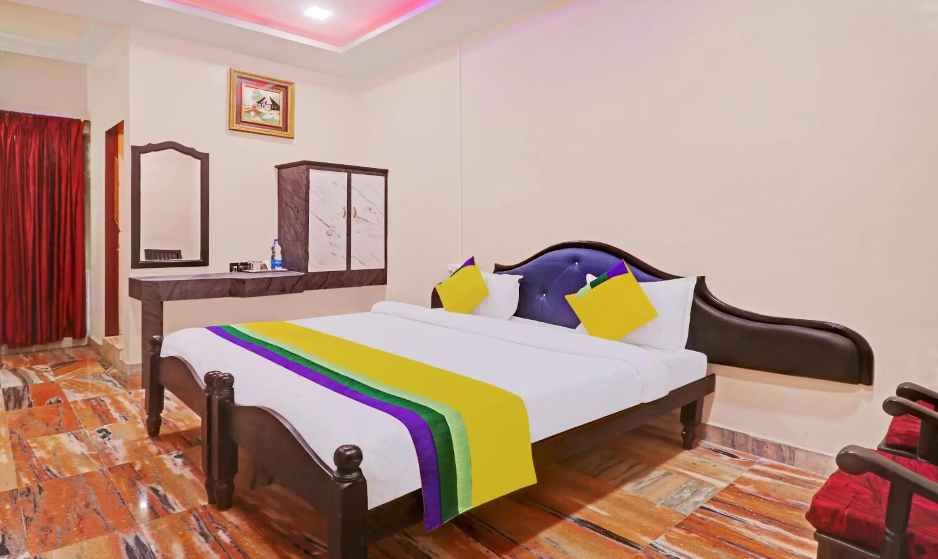 Itsy Hotels Hill Town, 500 Mtrs From Madikeri Fort Itsy Hotels Hill Town, 500 Mtrs From Madikeri Fort