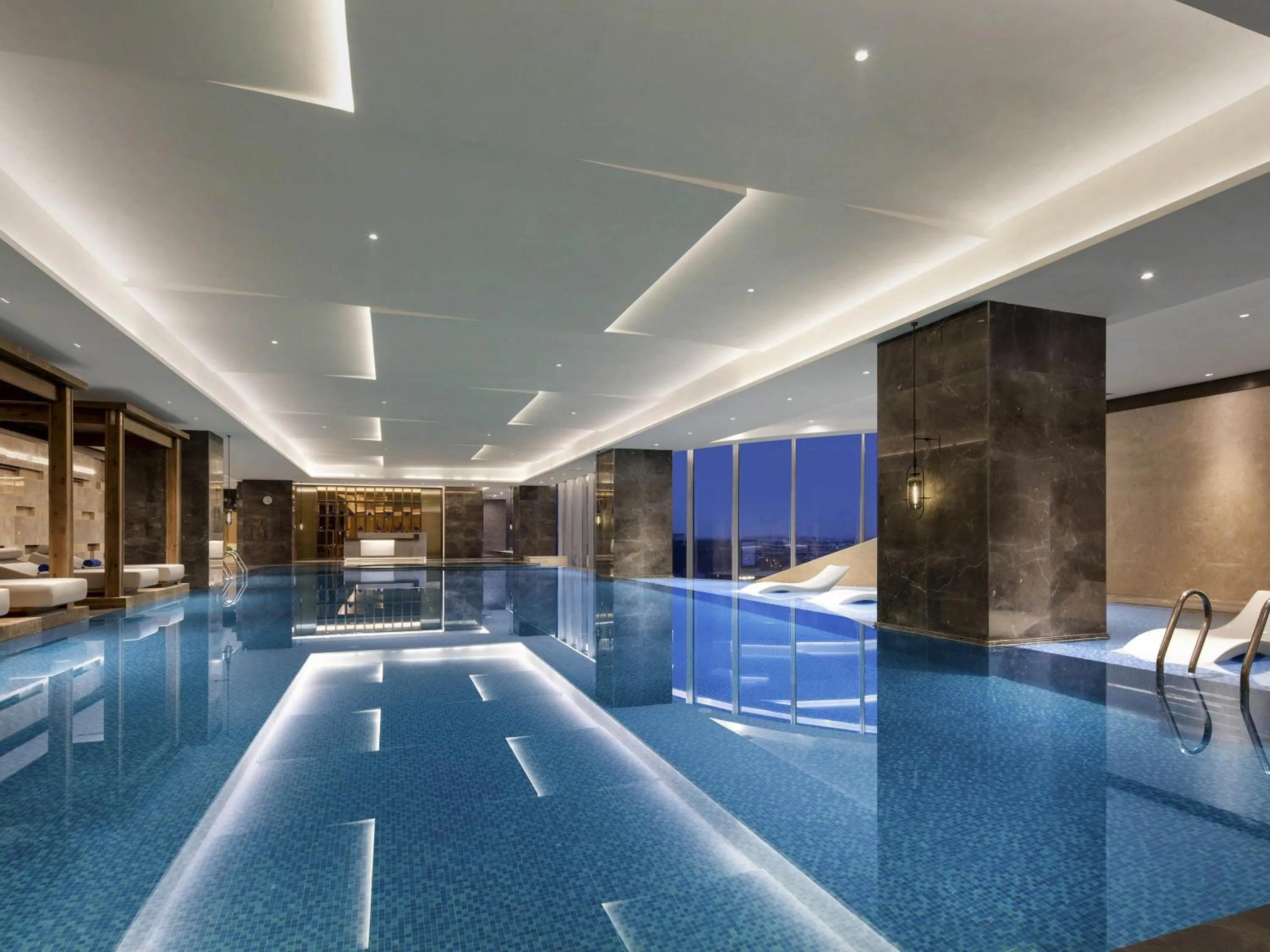 Pool view in Pullman Huai'an
