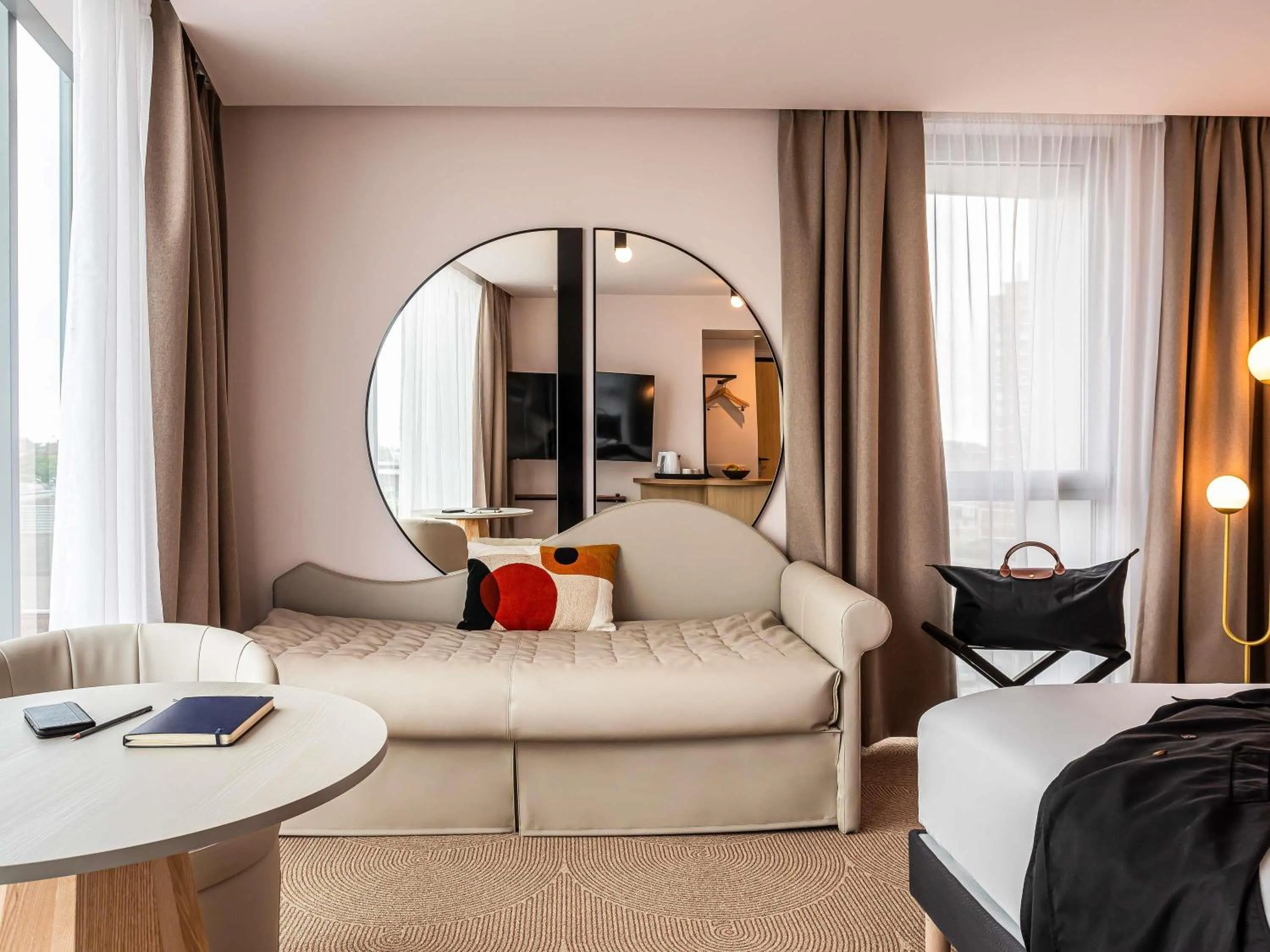 Bedroom, Bed in Mercure Dunkerque Centre Gare