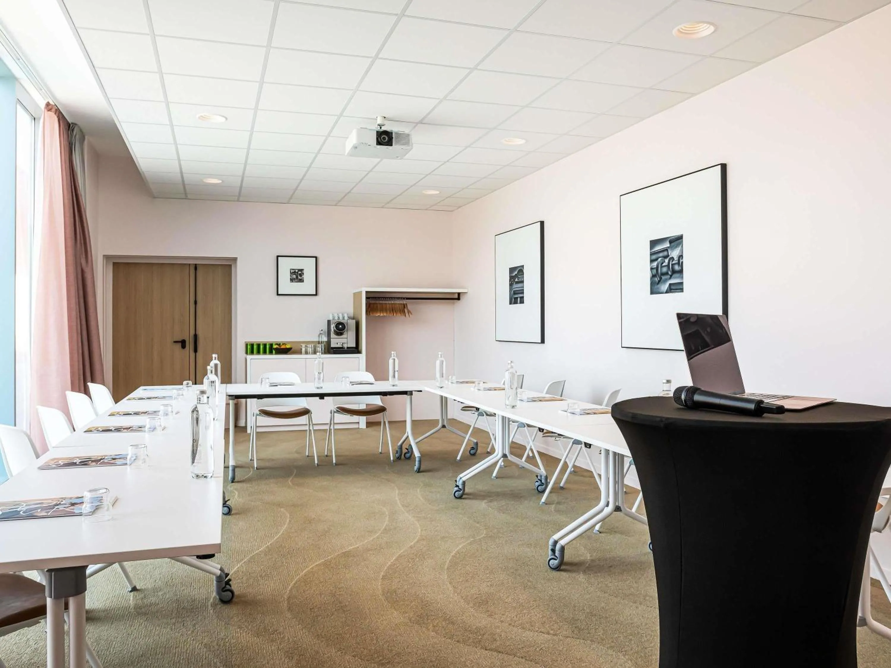 Meeting/conference room in Mercure Dunkerque Centre Gare