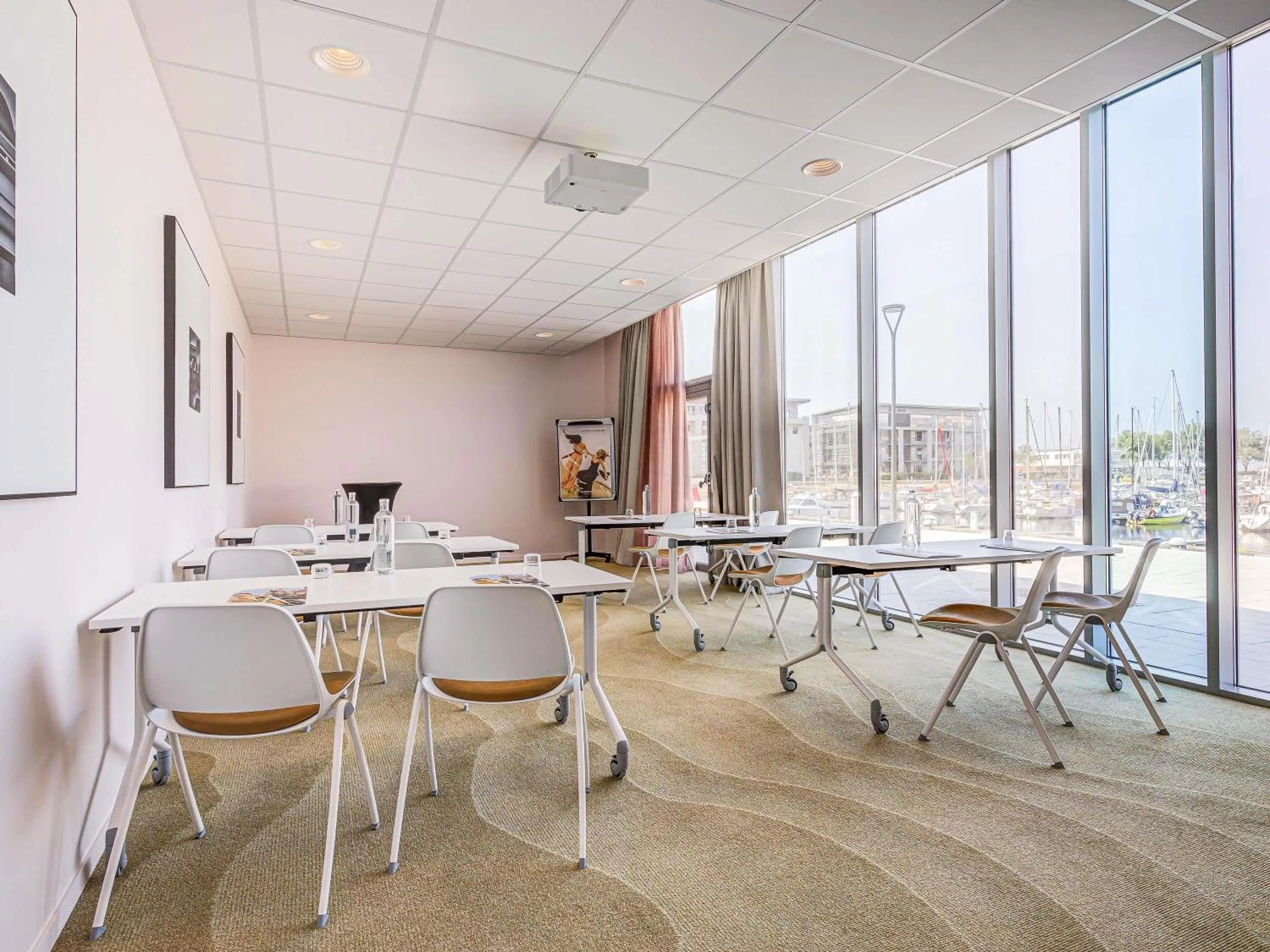 Meeting/conference room in Mercure Dunkerque Centre Gare