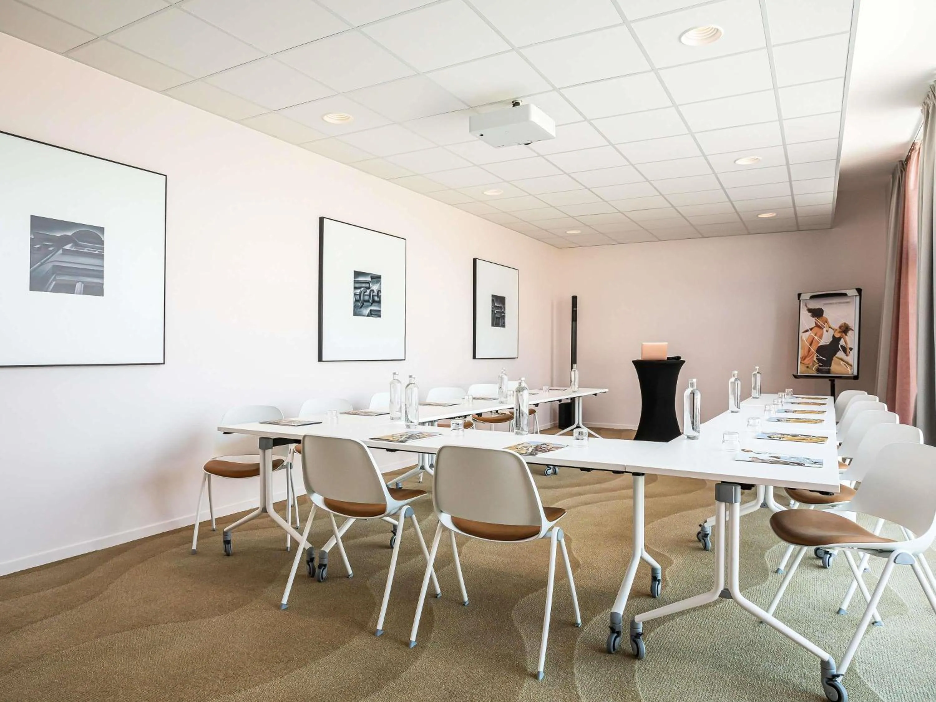 Meeting/conference room in Mercure Dunkerque Centre Gare