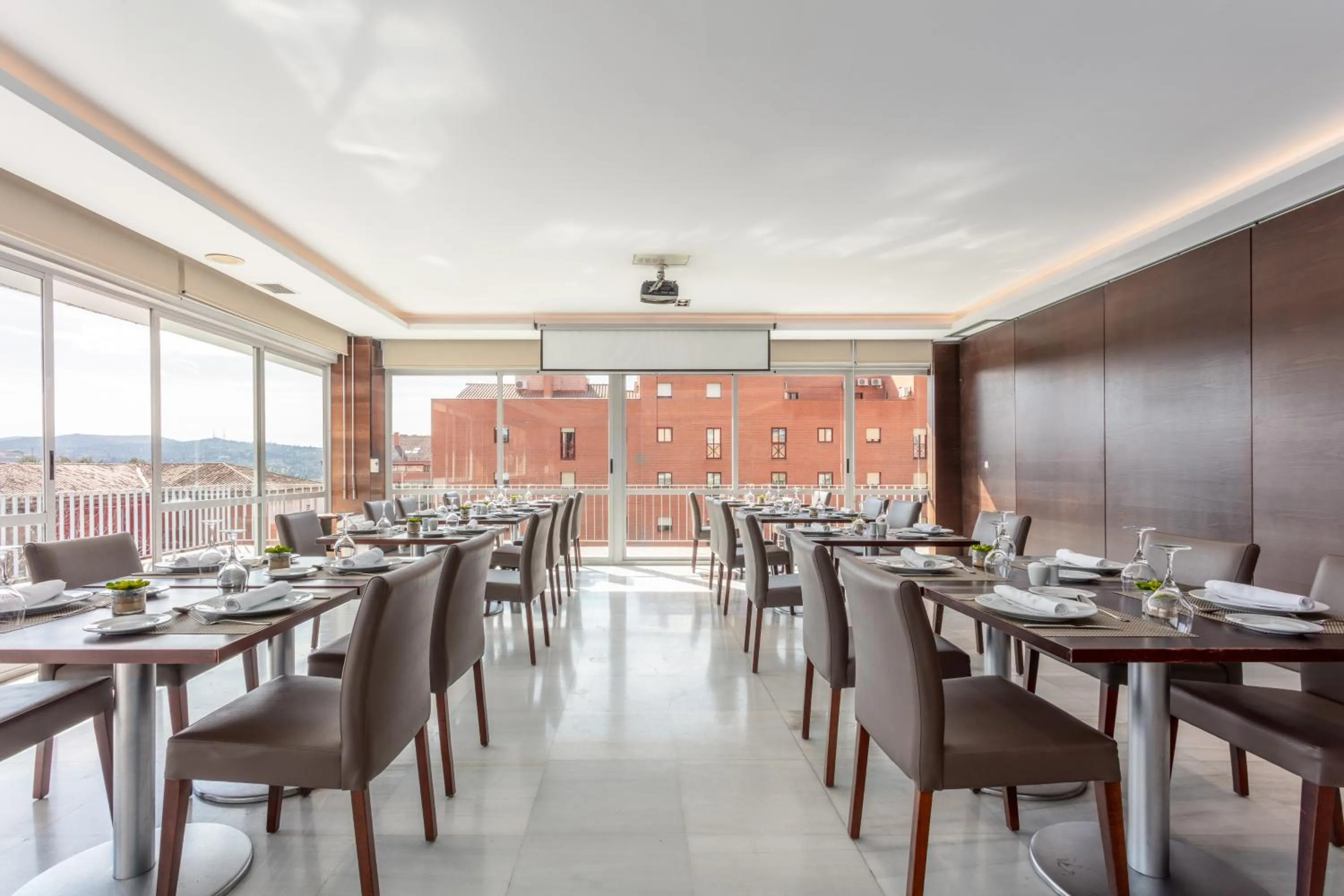 Restaurant/places to eat in Eurostars Toledo