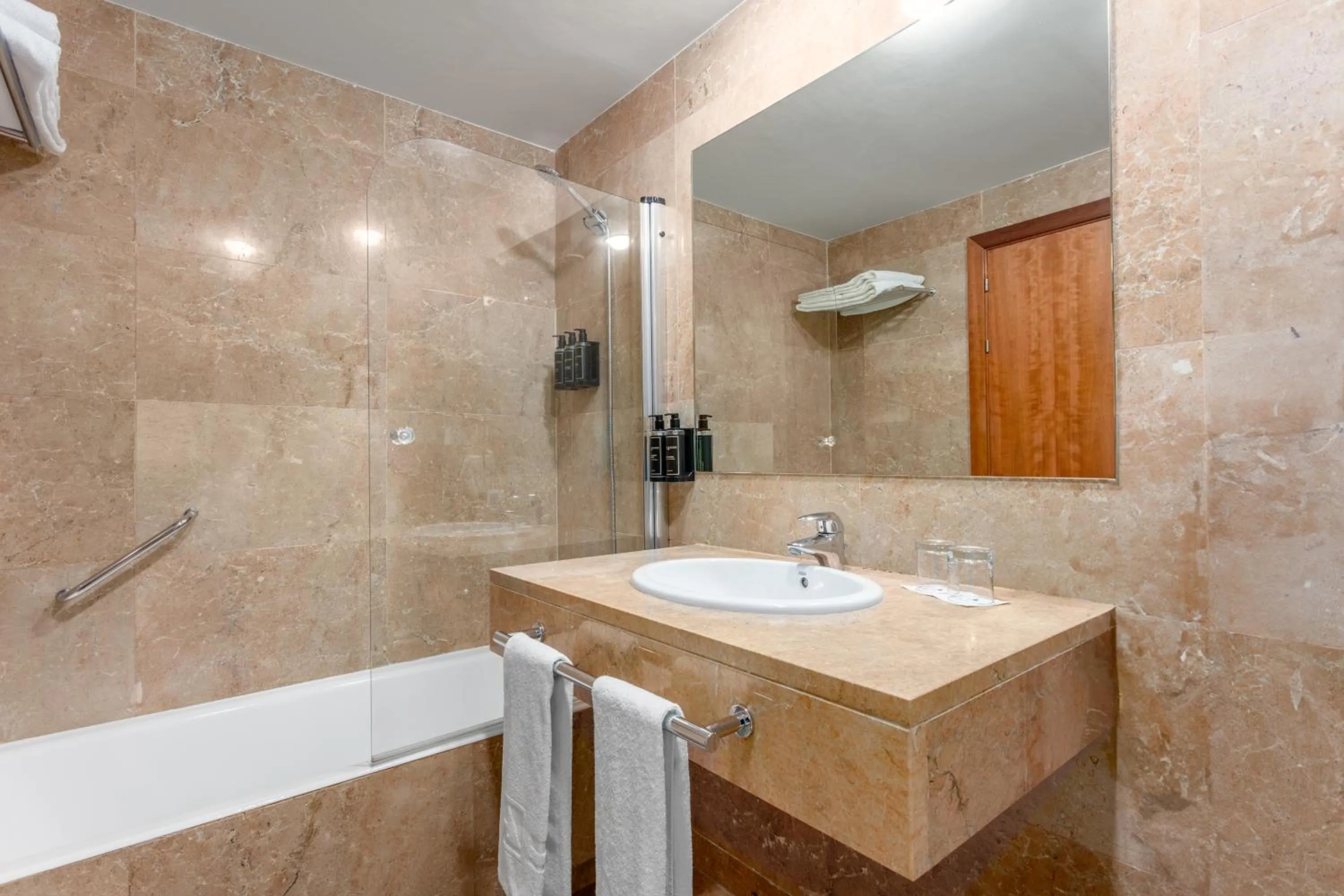 Bathroom in Eurostars Toledo