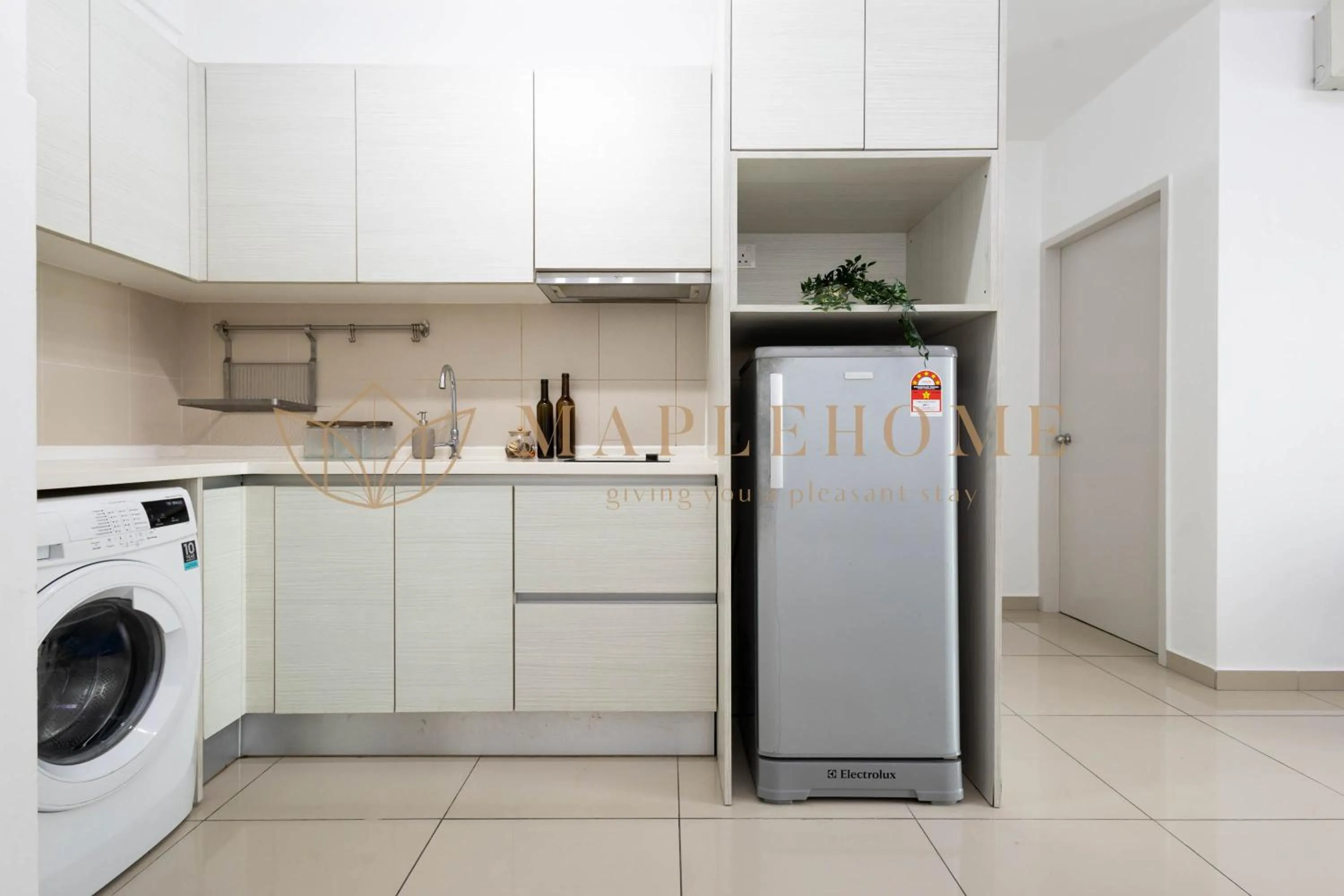 kitchen in i-City Premier Suites Shah Alam