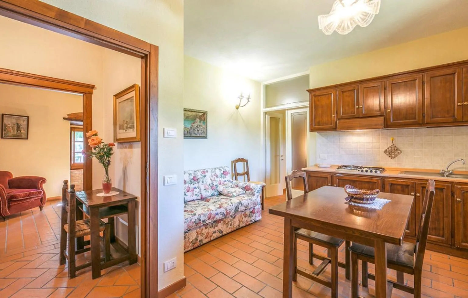 Kitchen or kitchenette in Casale il Gelso by VacaVilla