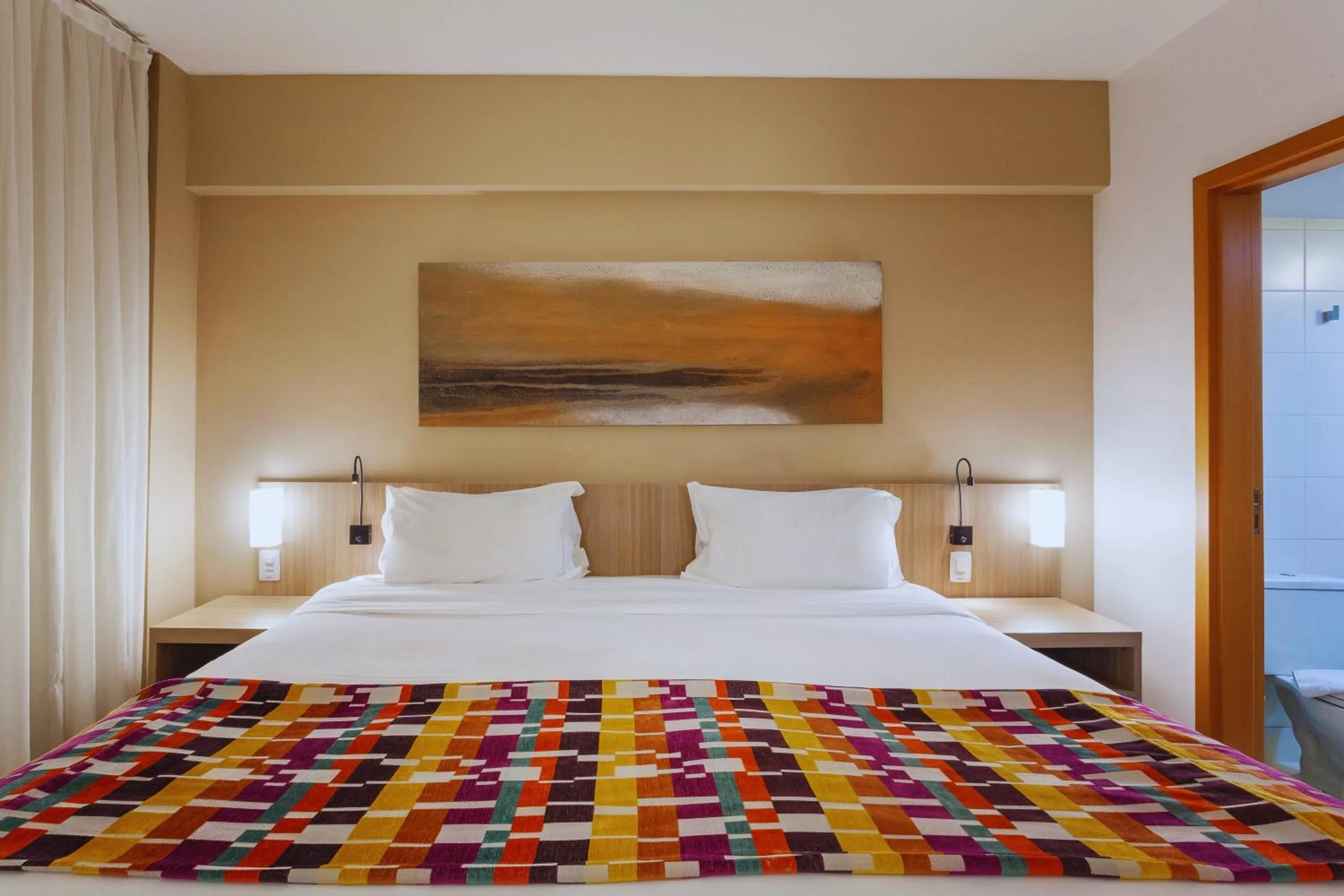 Bed in Quality Hotel Pampulha & Convention Center