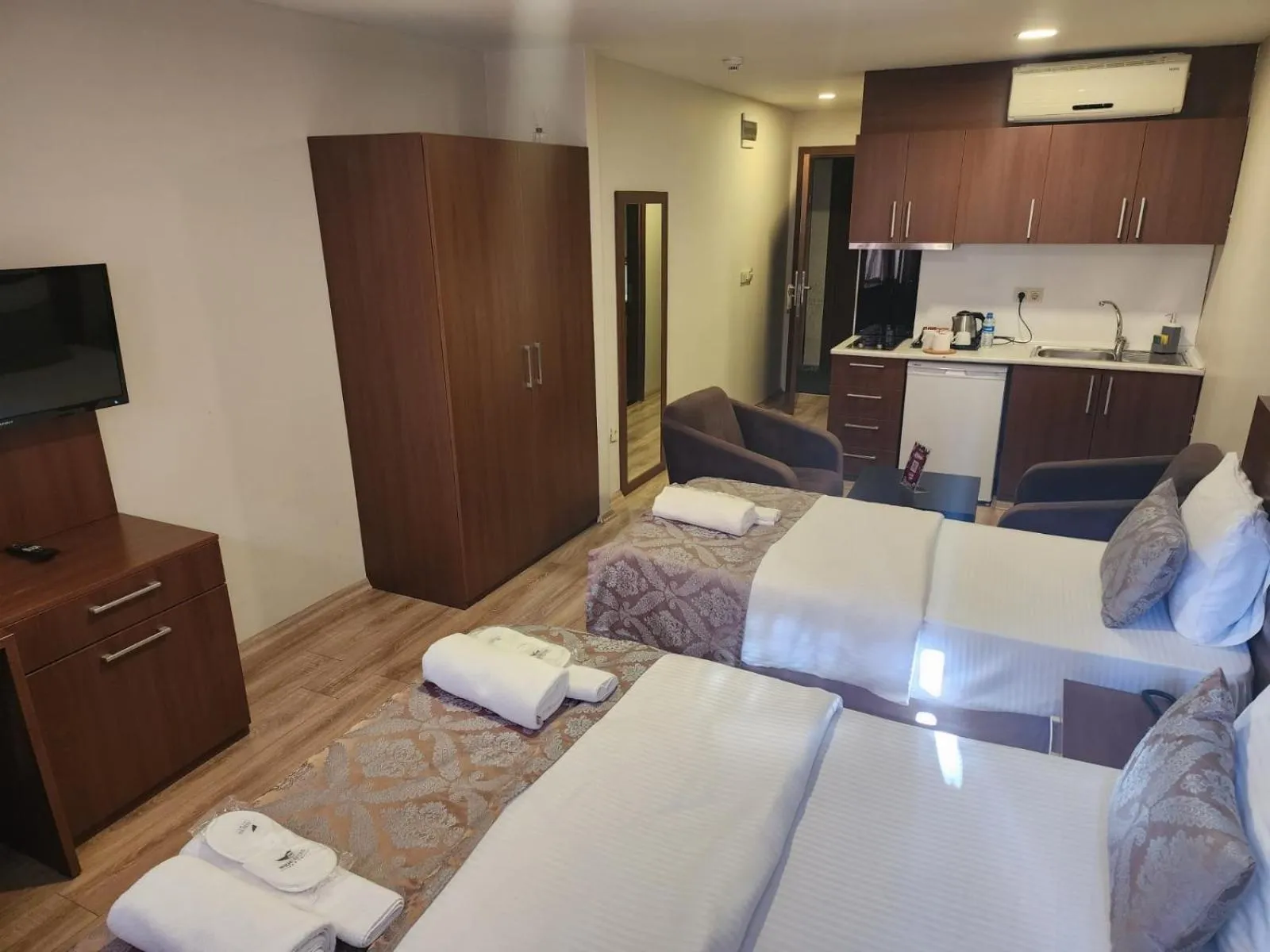 Bed in Wide Suites Taksim
