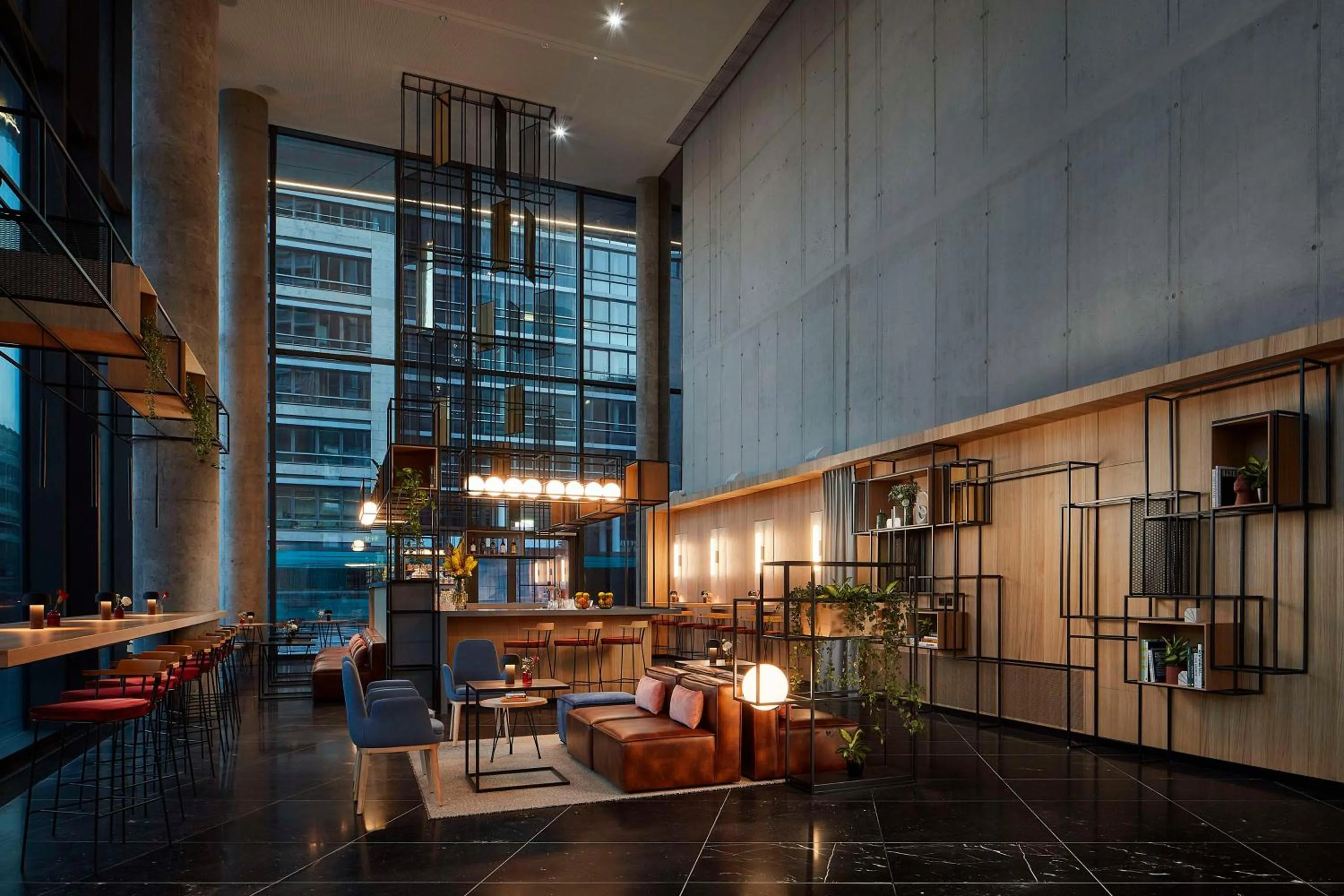 Restaurant/places to eat in NH Collection Frankfurt Spin Tower