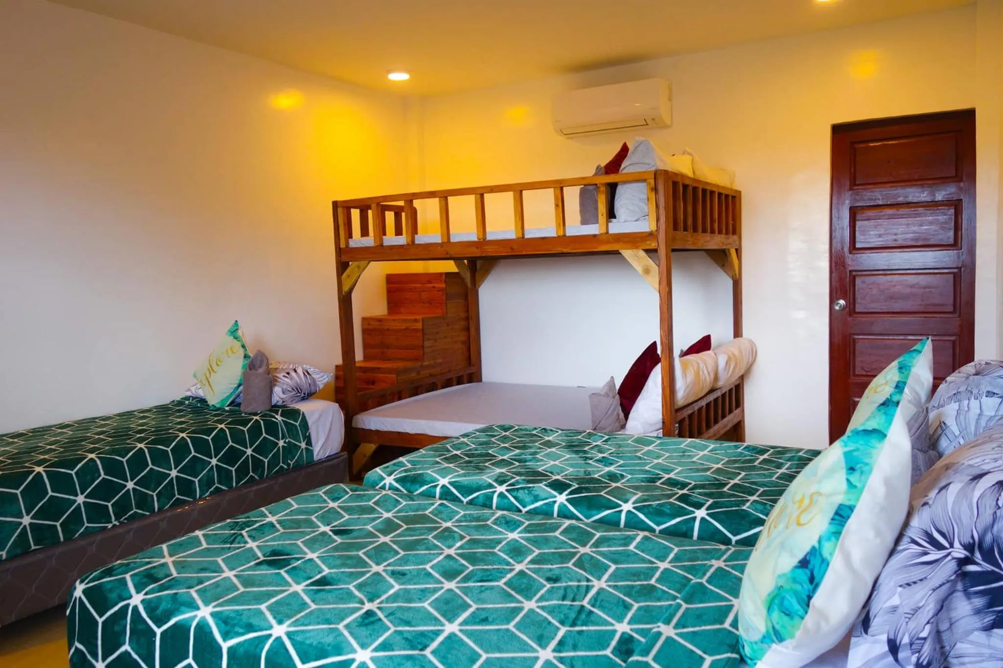 Bed in Gem's Paradise Resort