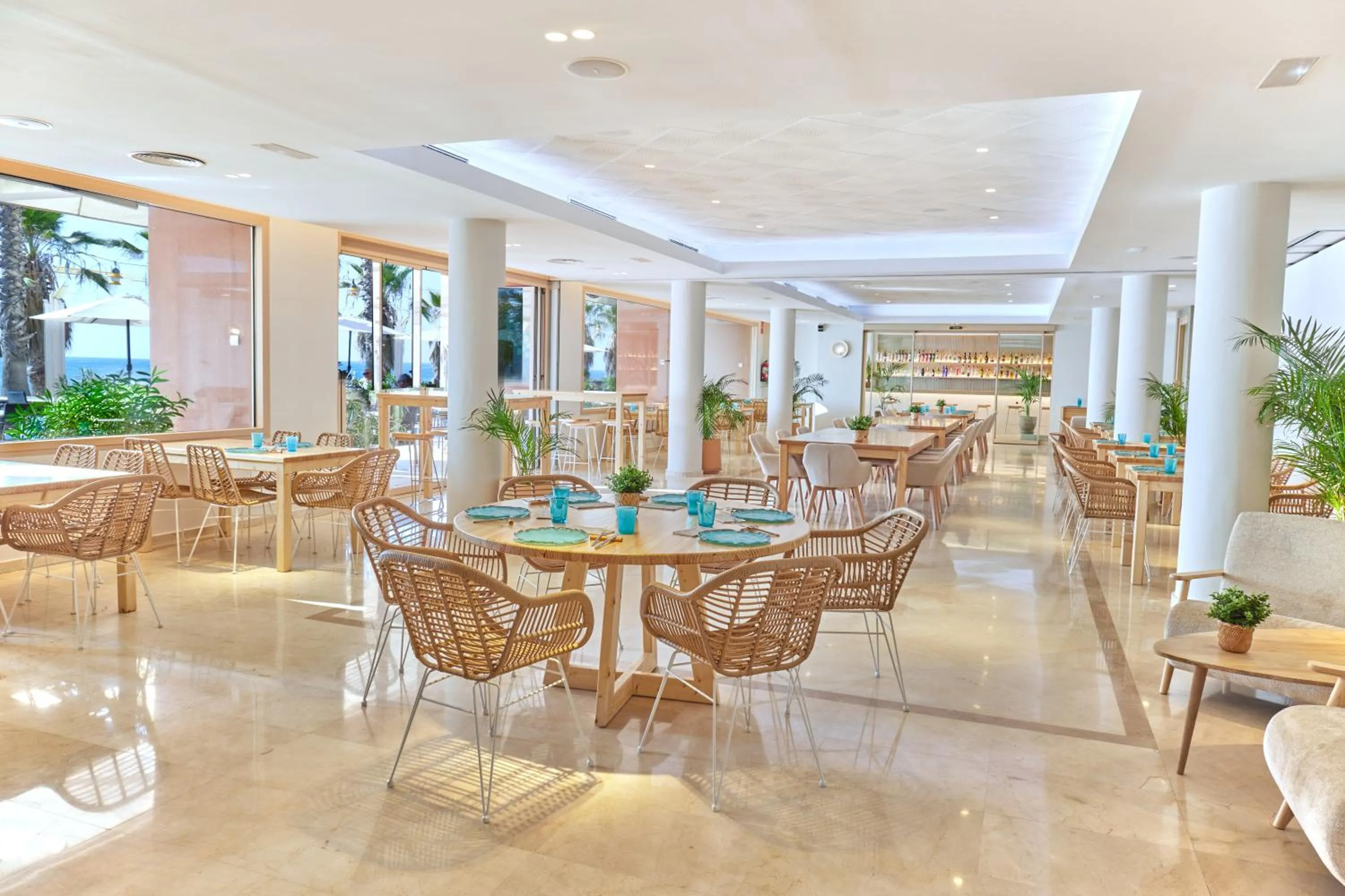 Lounge or bar in Sunway Playa Golf & Spa Sitges