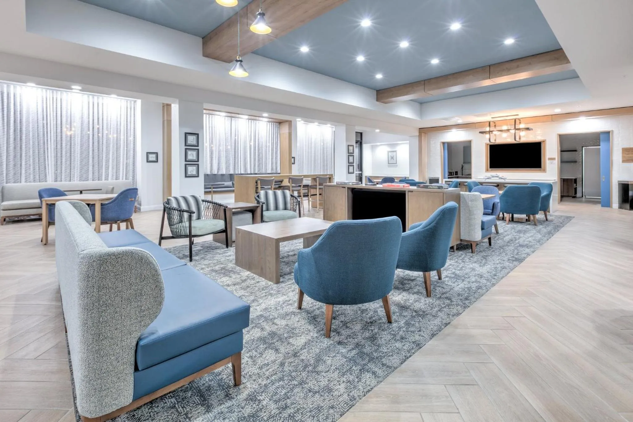 Property building in Staybridge Suites San Antonio Lackland AFB Area by IHG