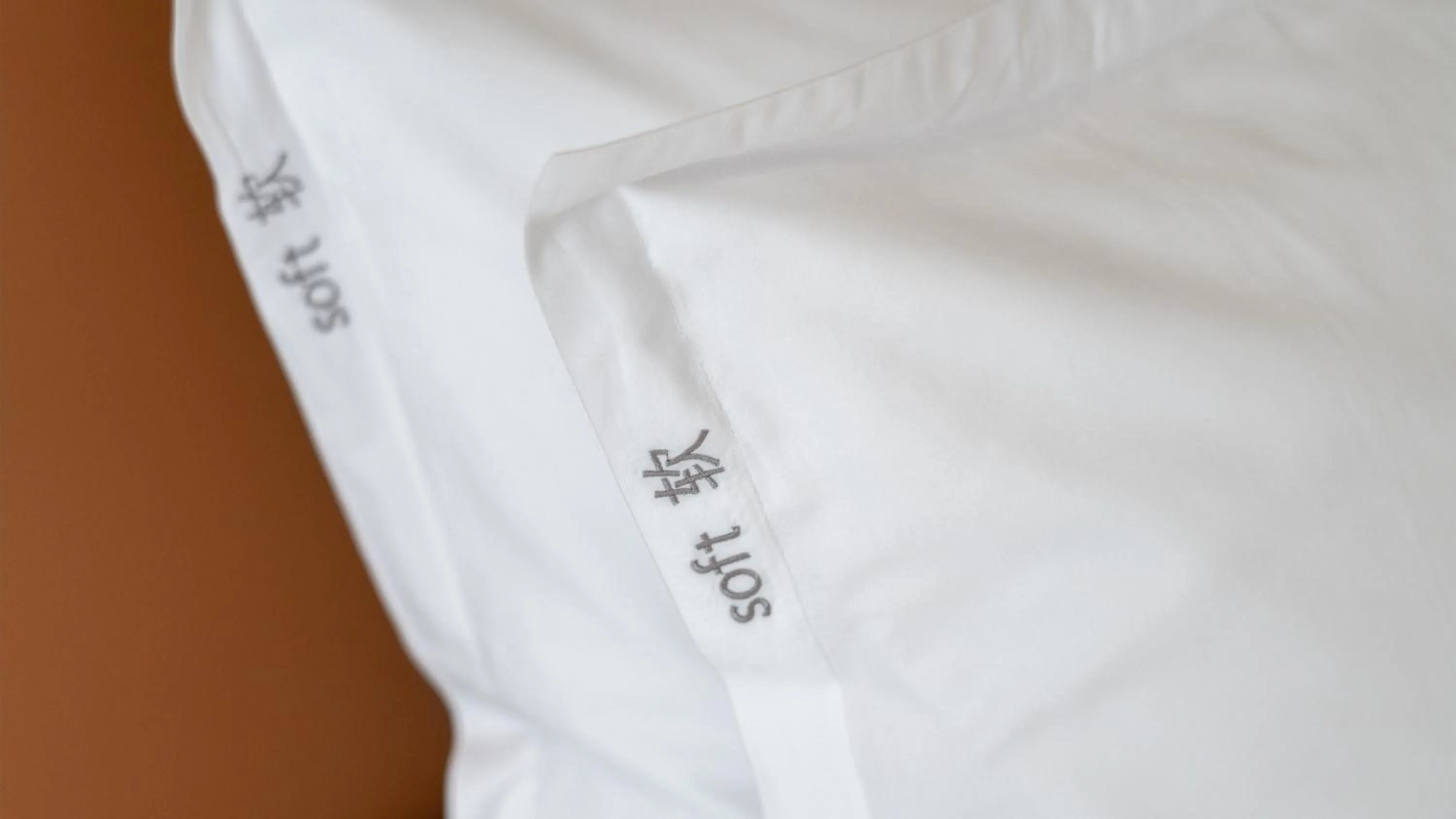 Photo of the whole room, Bed in Holiday Inn Express Chengdu Pidu by IHG