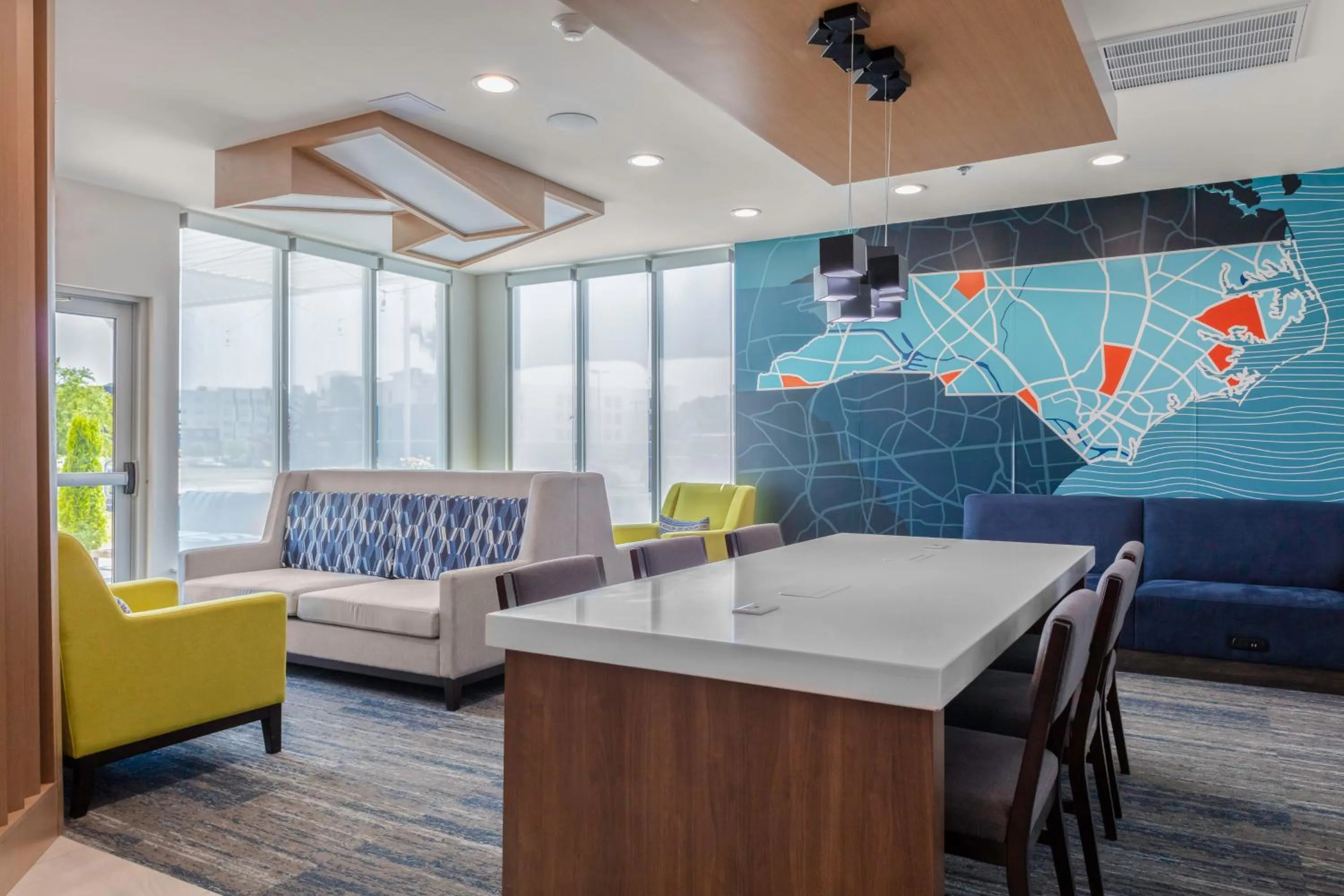 Lobby or reception in Holiday Inn Express - Rocky Mount - Sports Center by IHG