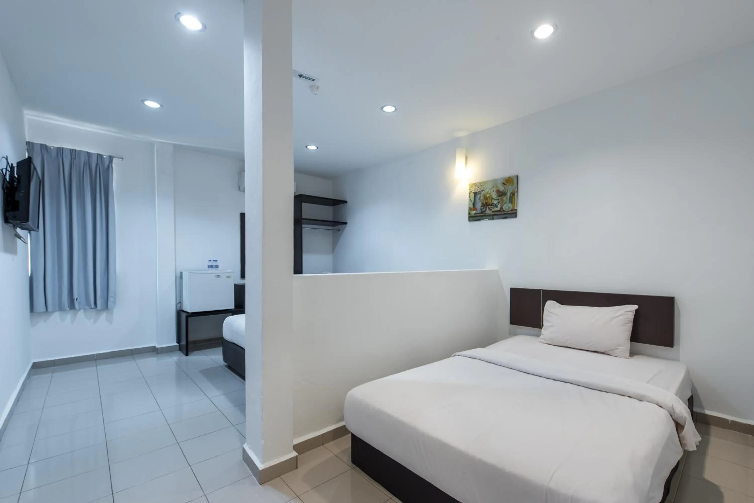 View (from property/room), Bed in Hollitel Hotel Melaka