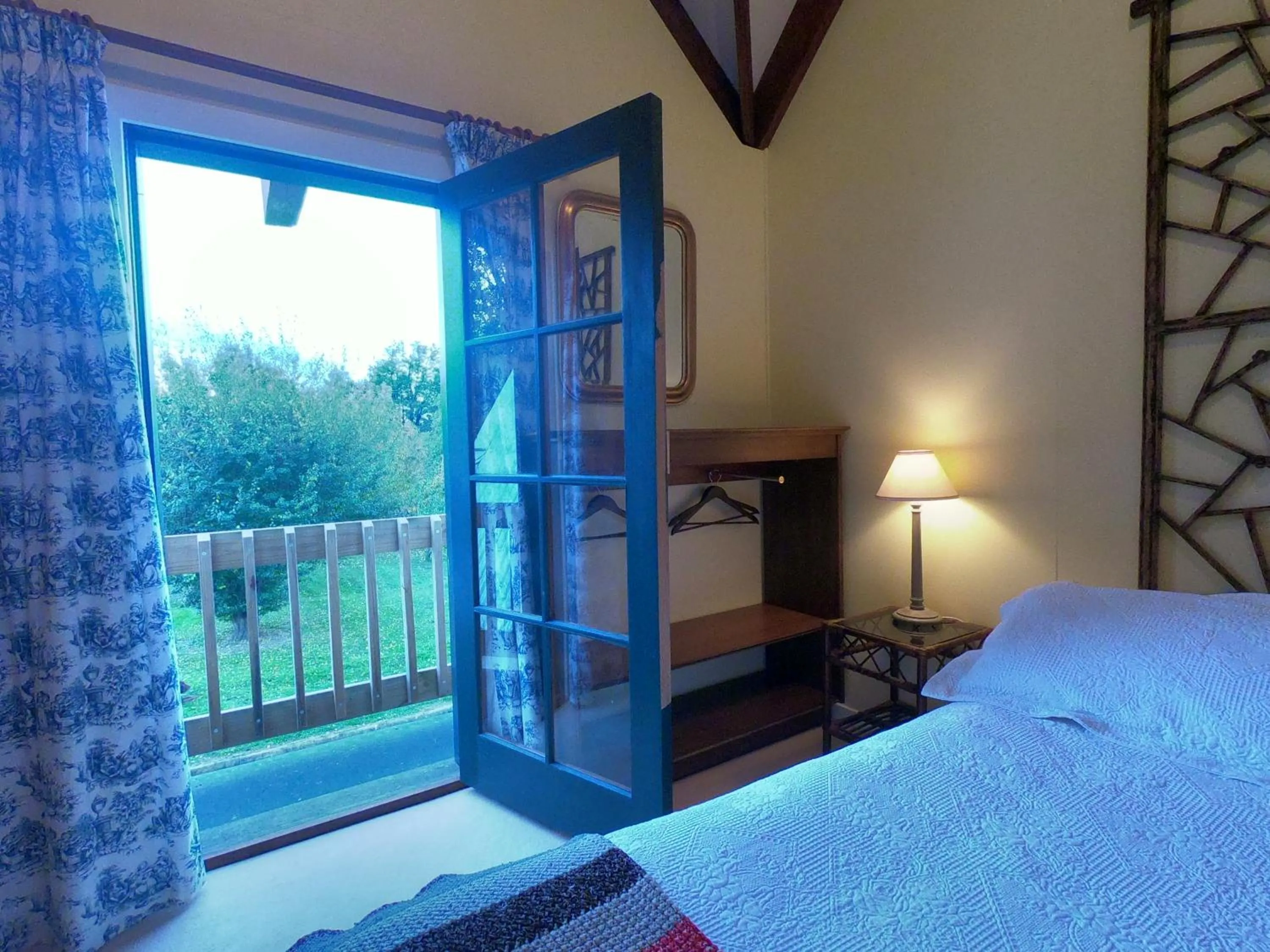 Bedroom, Bed in Gunyah Country Estate