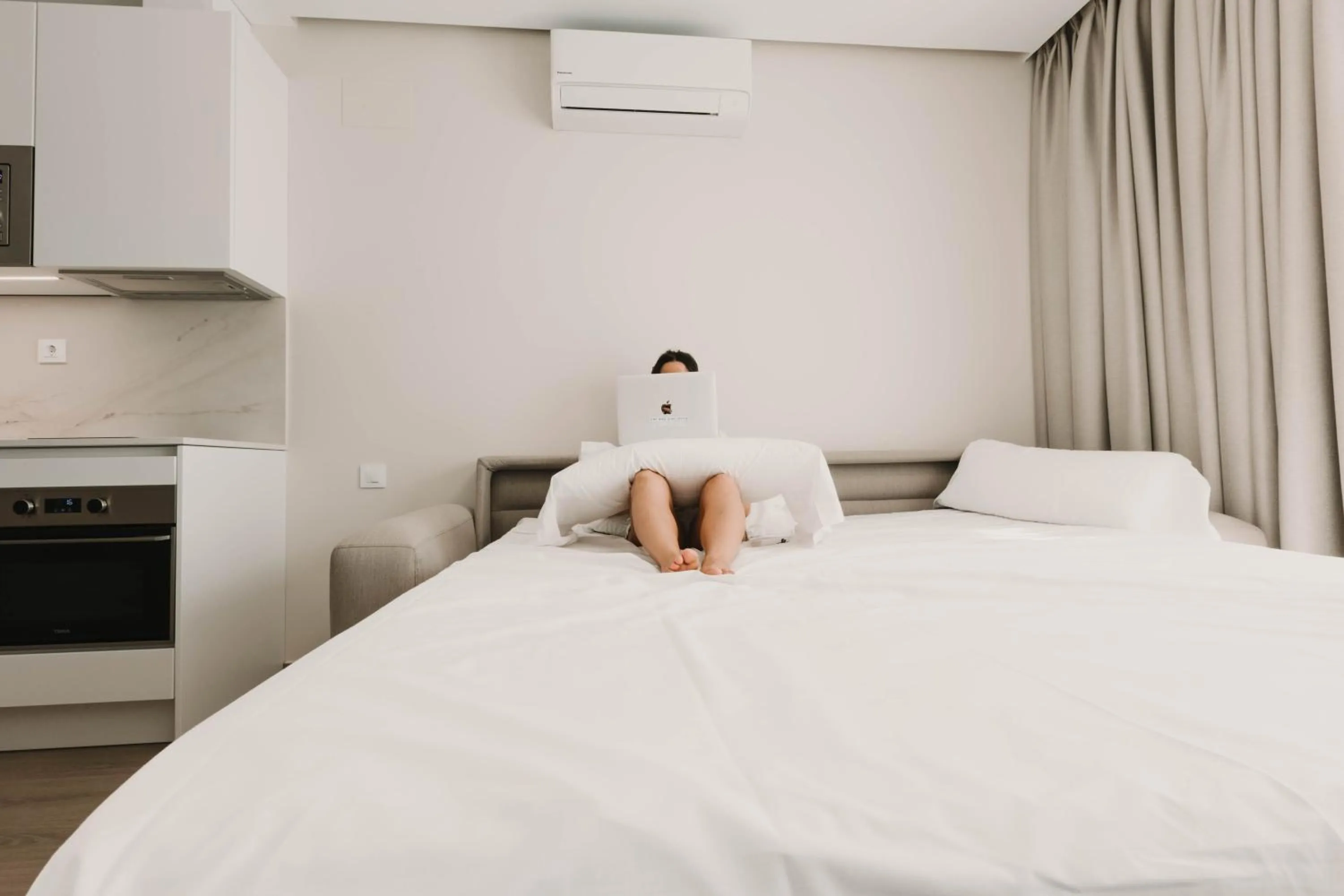 Bed in Apartamentos SubUp