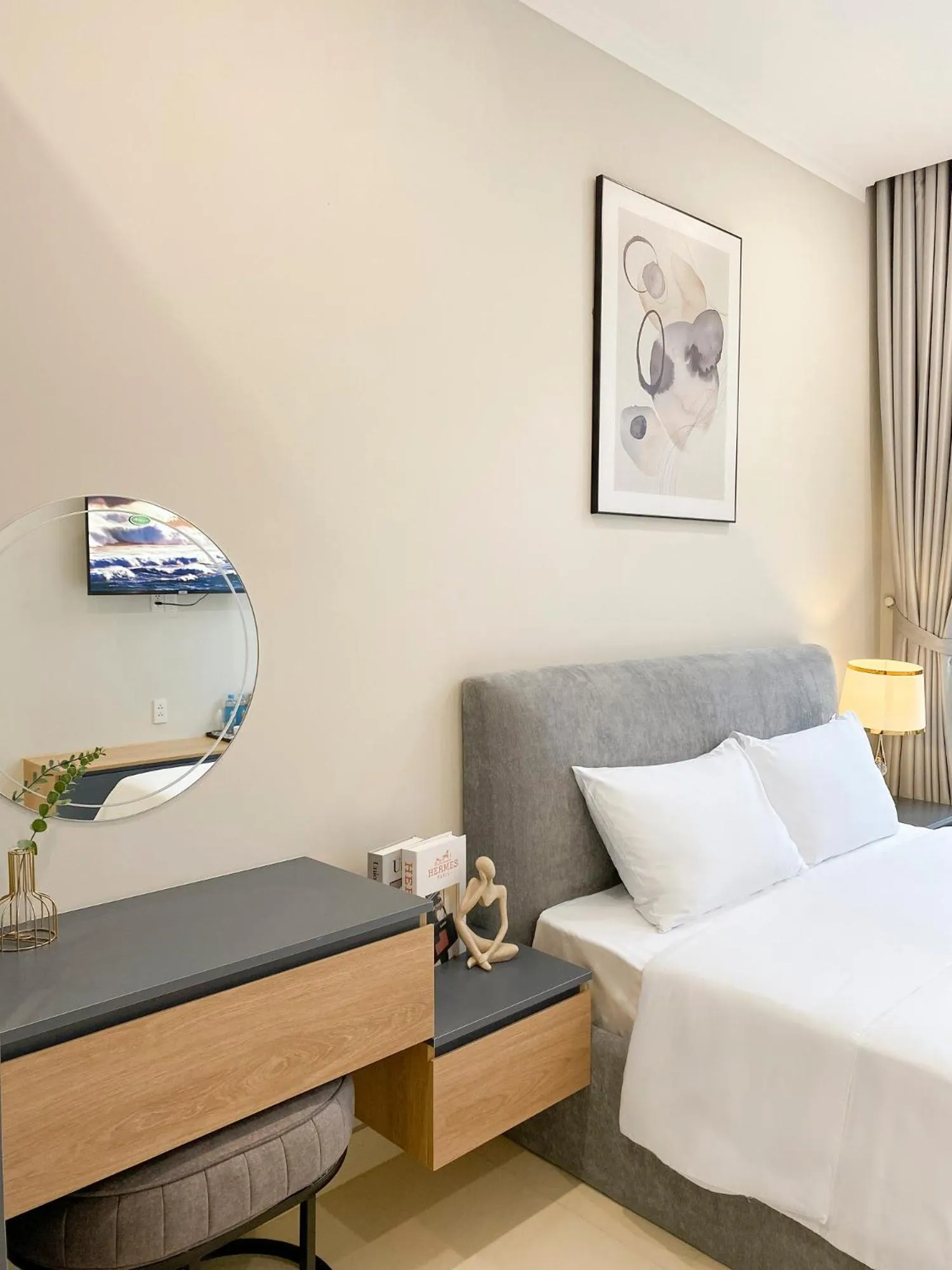 Bedroom, Bed in Sel de Mer Apartment Grand World Phu Quoc