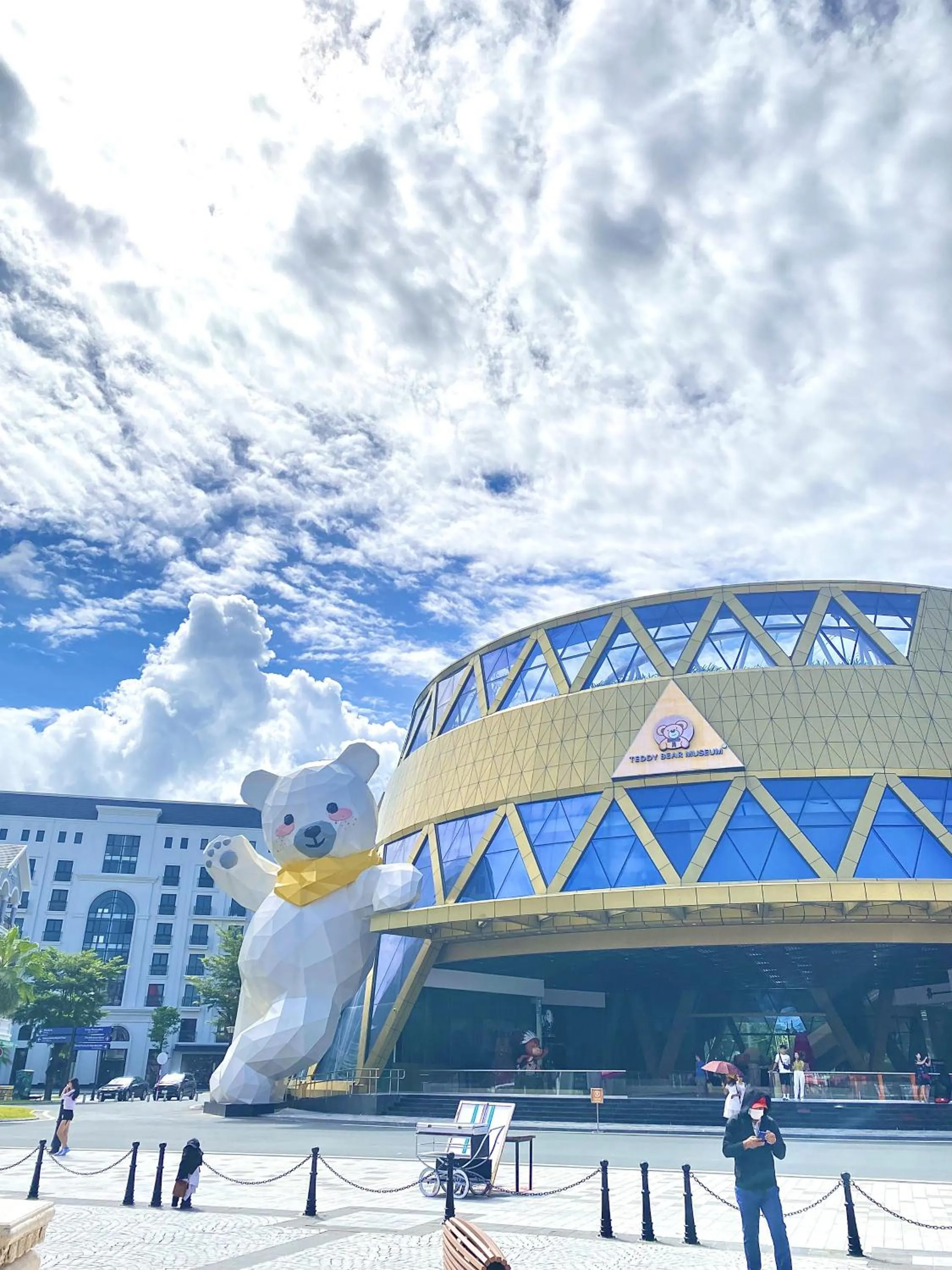 Day in Sel de Mer Apartment Grand World Phu Quoc