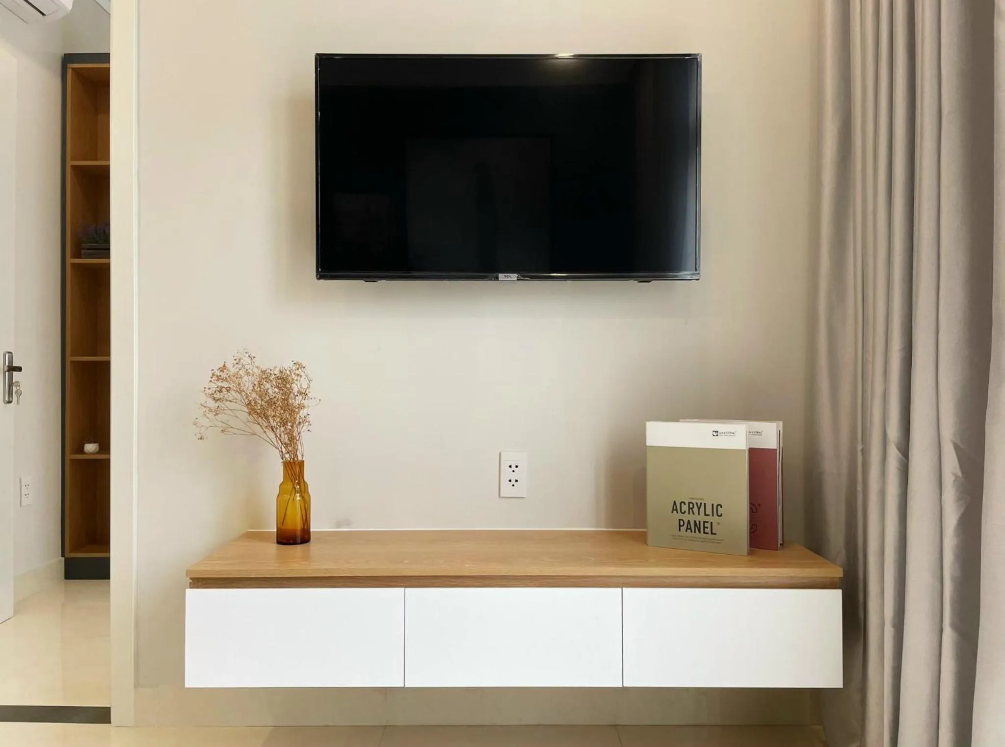 Communal lounge/ TV room in Sel de Mer Apartment Grand World Phu Quoc