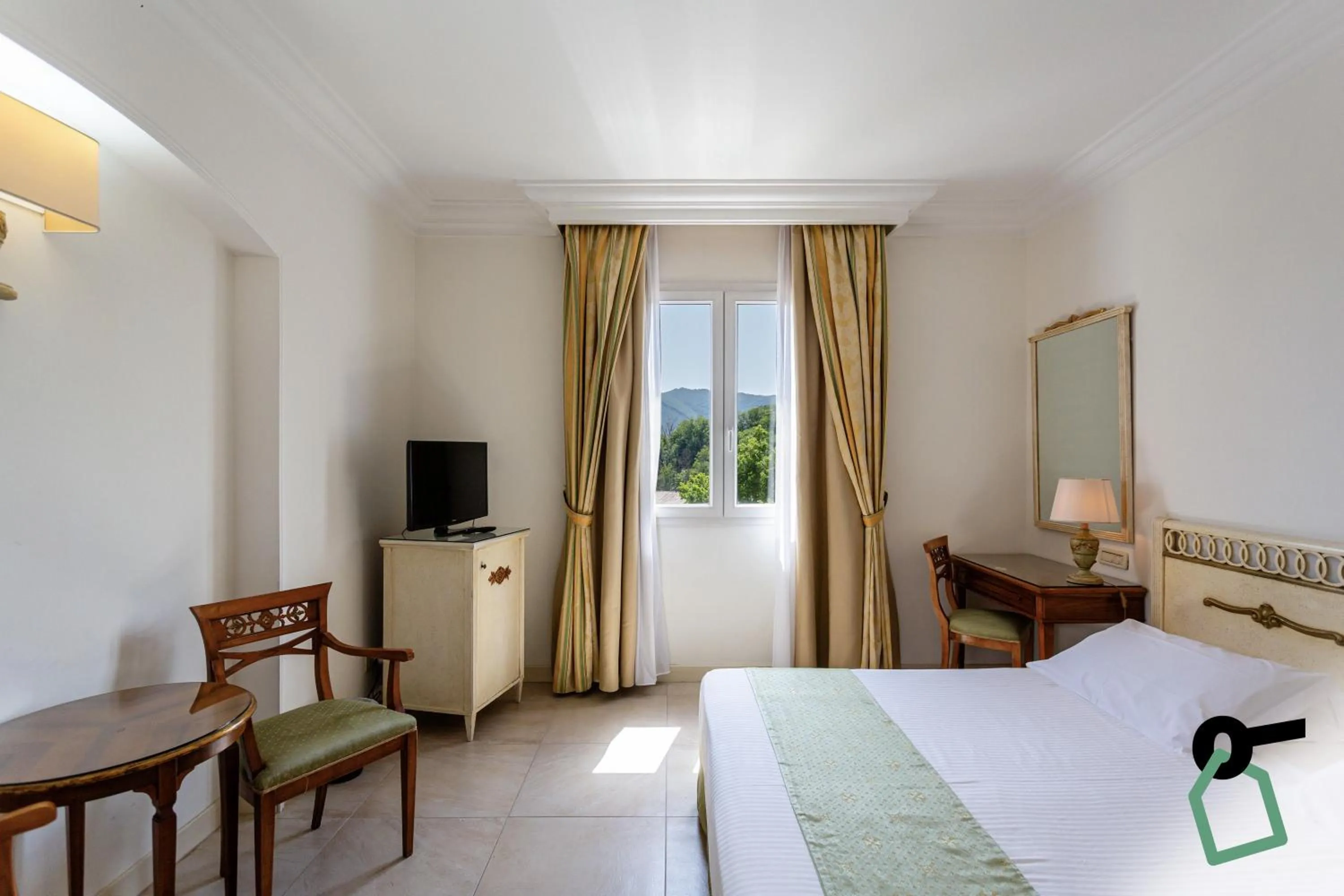 Photo of the whole room, Bed in Hotiday Room Collection - Fiuggi