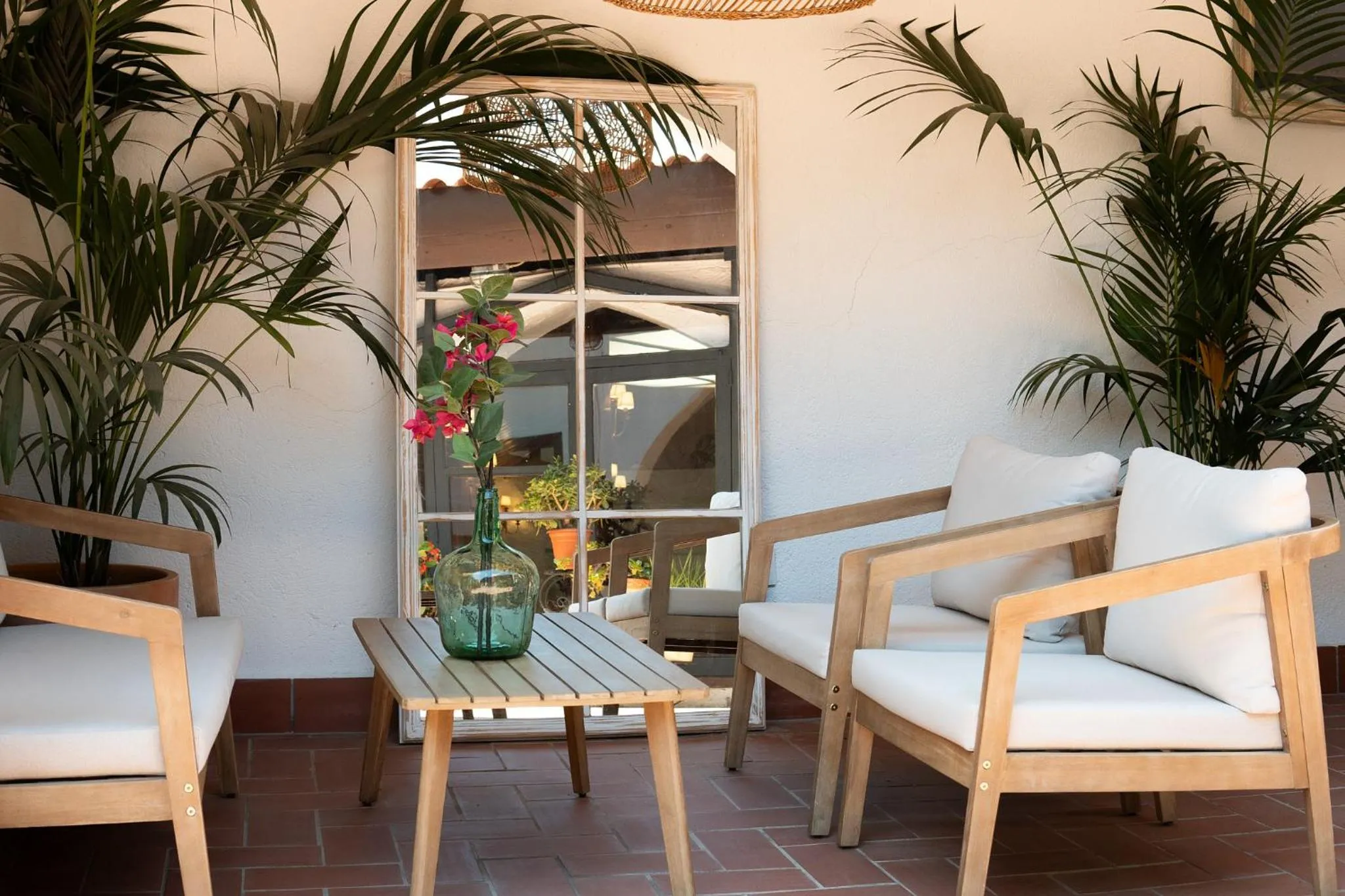 Breakfast in Mesón Castilla Atiram Hotels