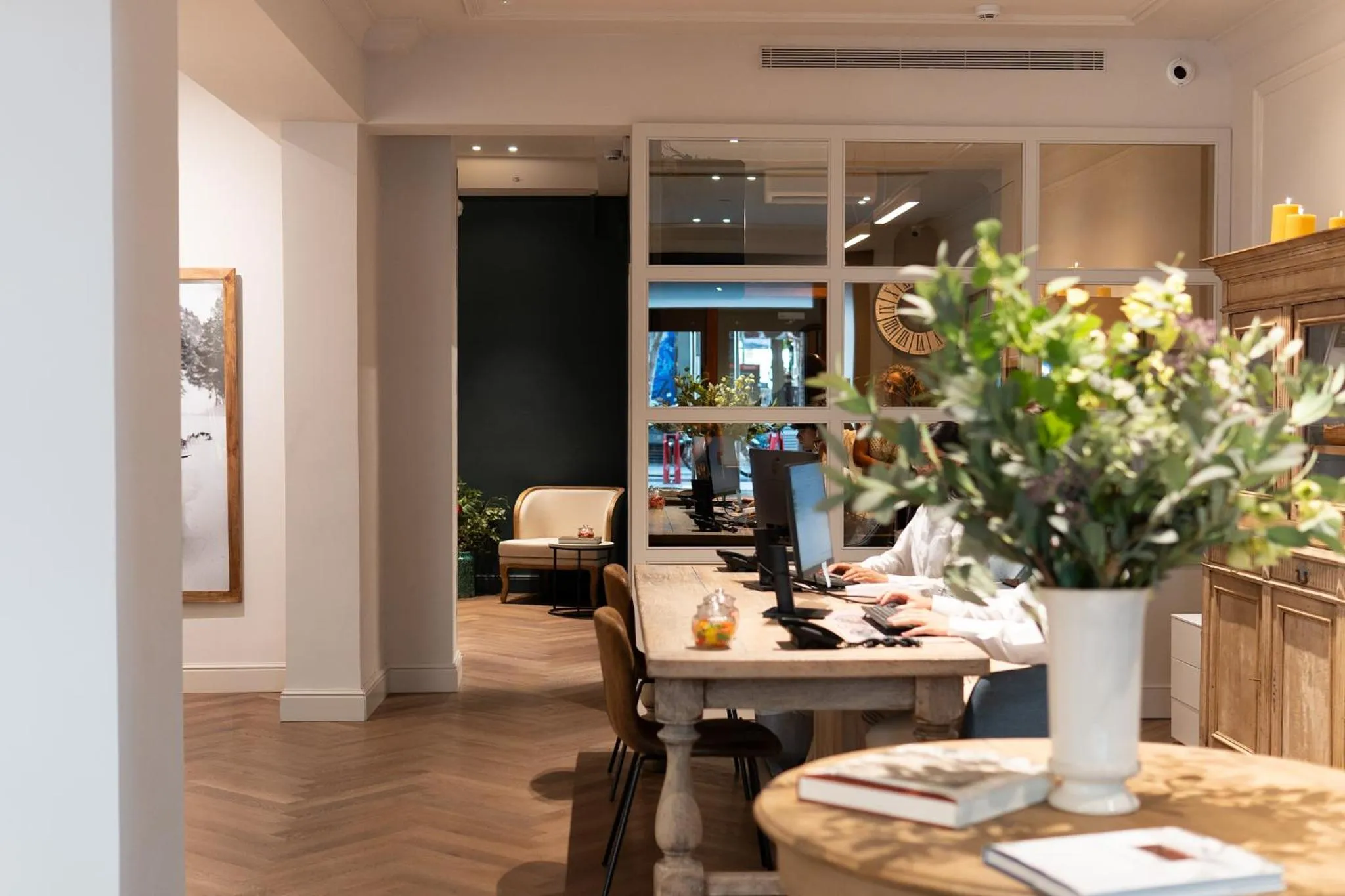 Lobby or reception in Mesón Castilla Atiram Hotels