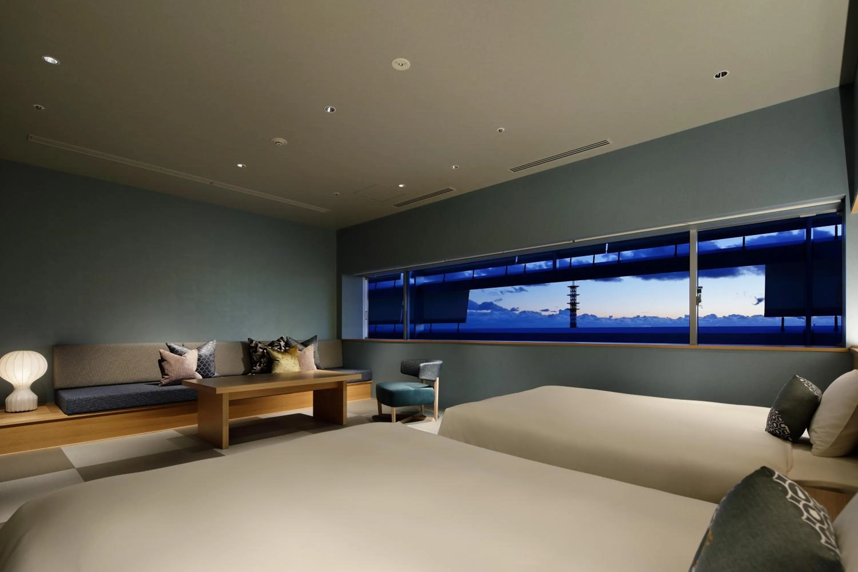 Photo of the whole room, Bed in OMO7 Osaka by Hoshino Resorts