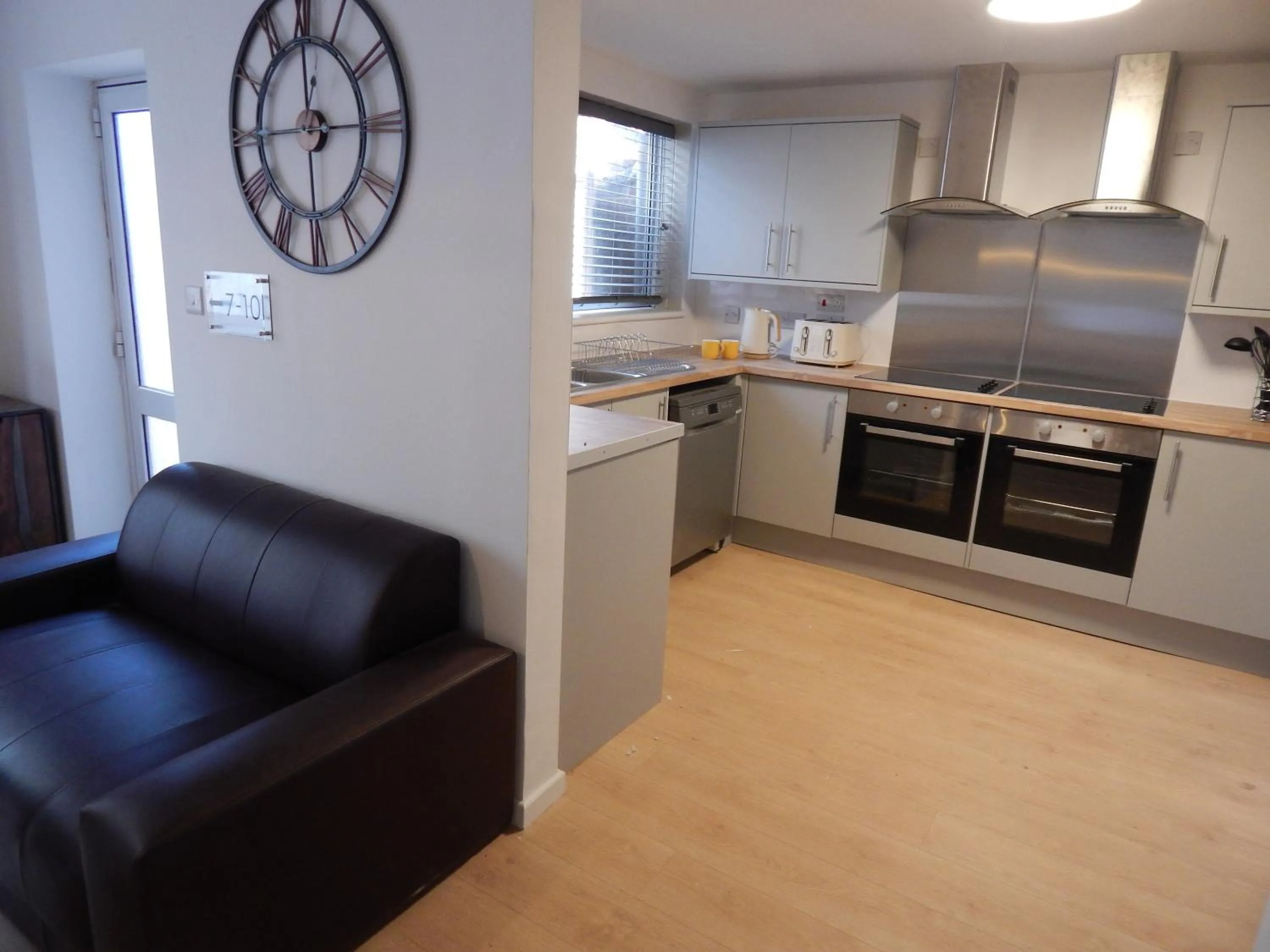 Kitchen or kitchenette in Modern, well located en-suite rooms with parking & all facilities