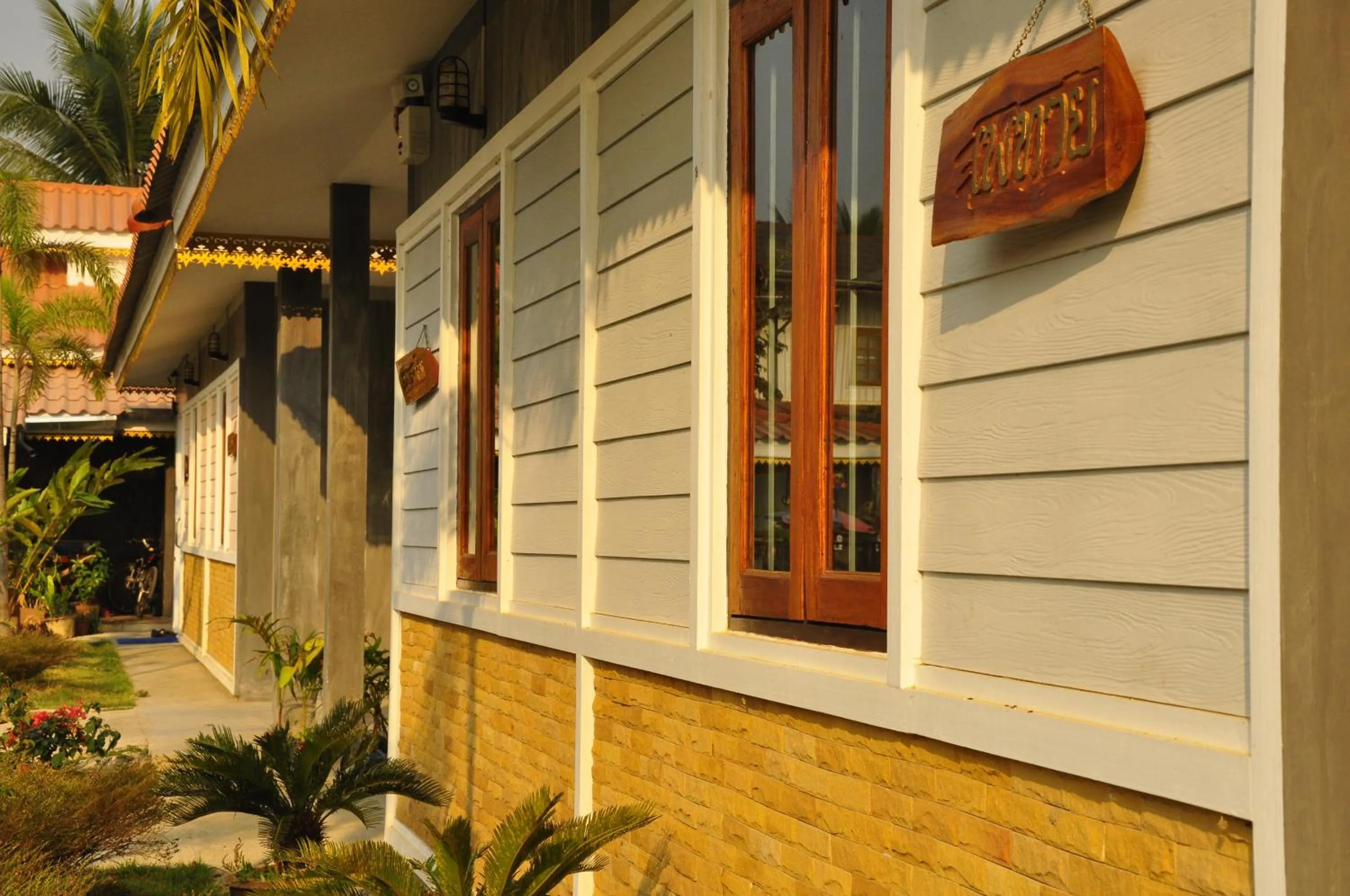 Photo of the whole room in Chiang Rai Khuakrae Resort