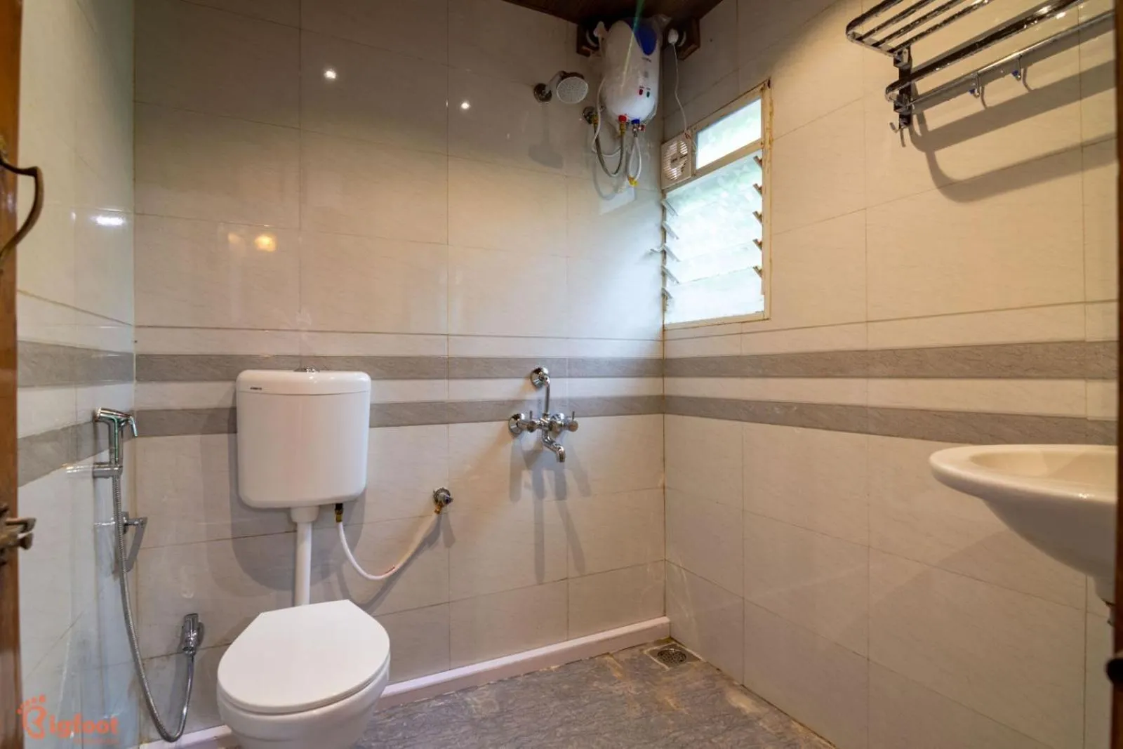 Toilet in Ekayana Resorts and Agri Tourism, Mulshi