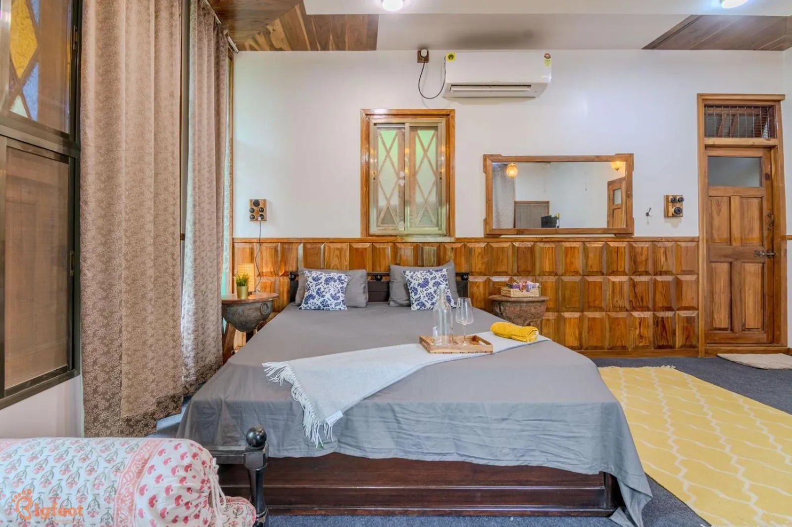 Bed in Ekayana Resorts and Agri Tourism, Mulshi