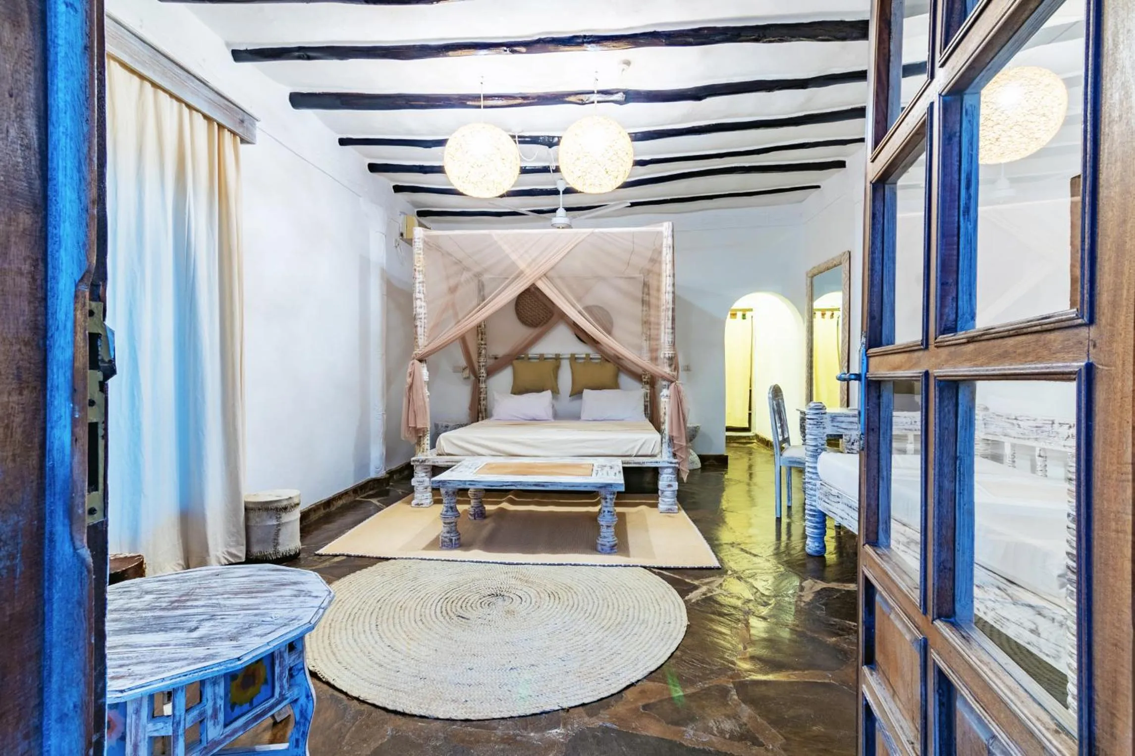 Photo of the whole room in Jumbo Club Watamu