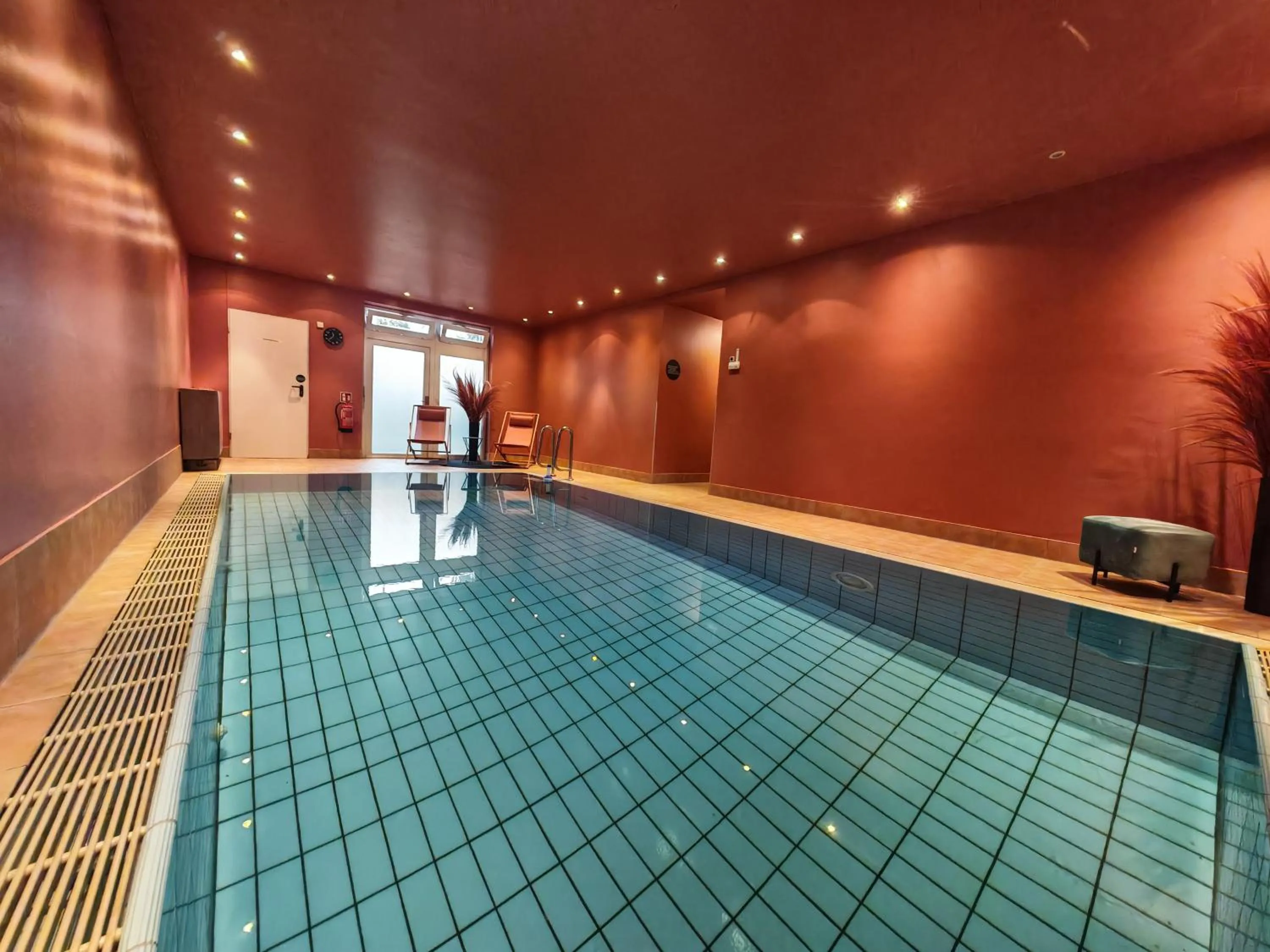 Swimming pool in Villa Bleichröder