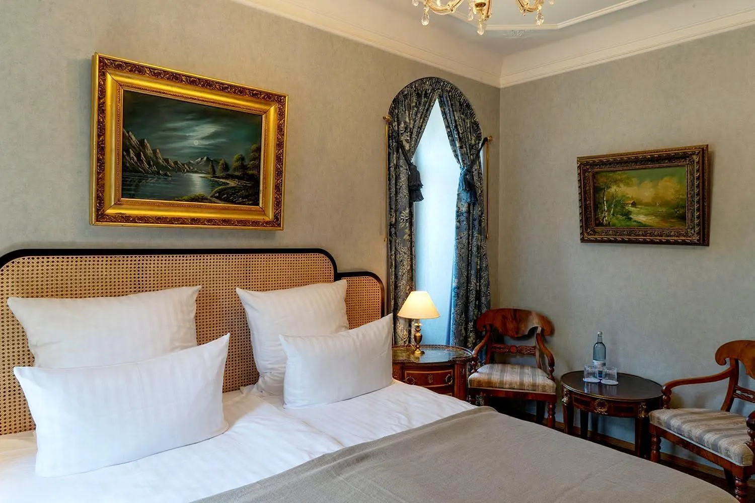 Bed in Villa Bleichröder