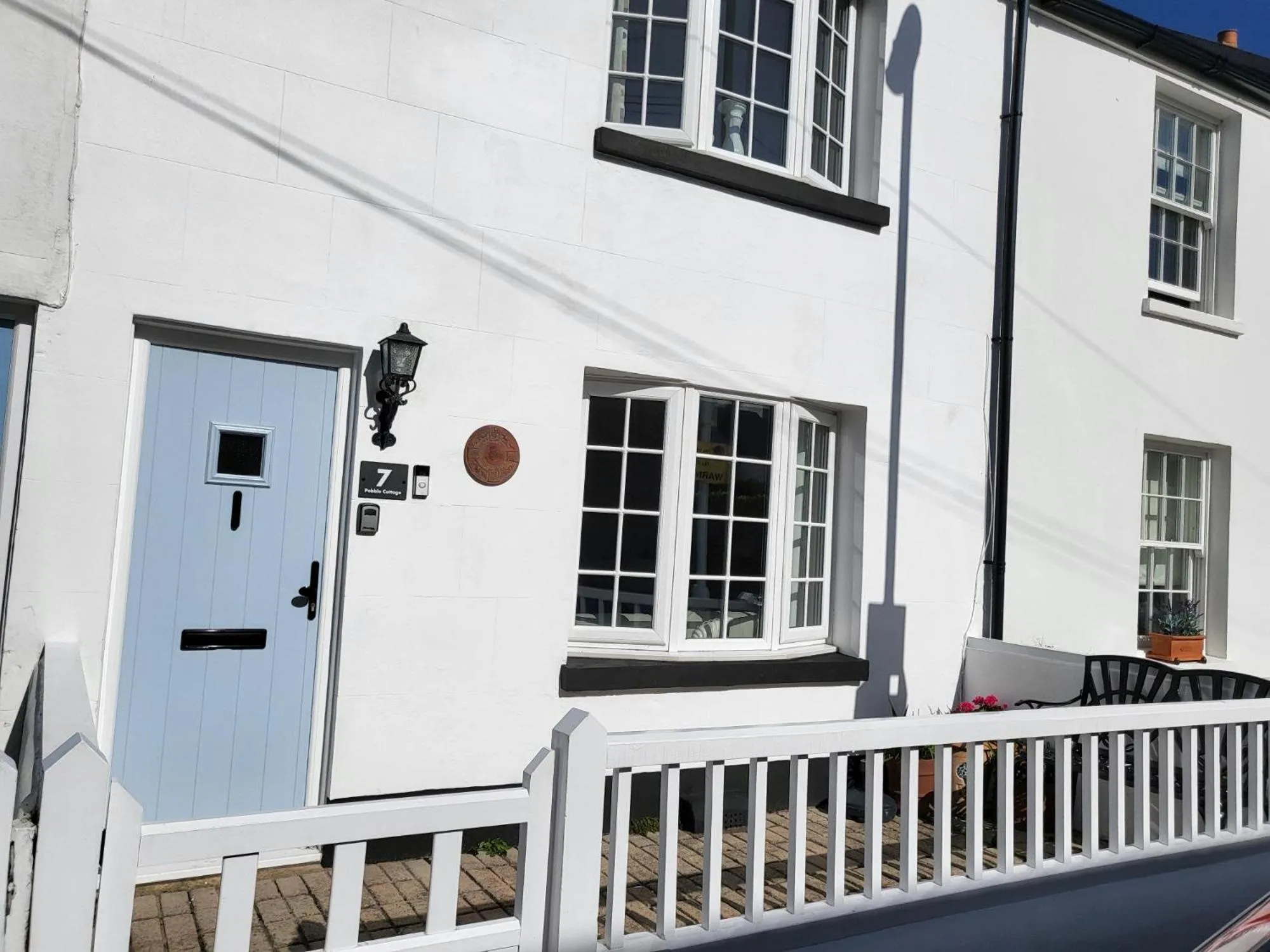 Property building in Pebble Cottage