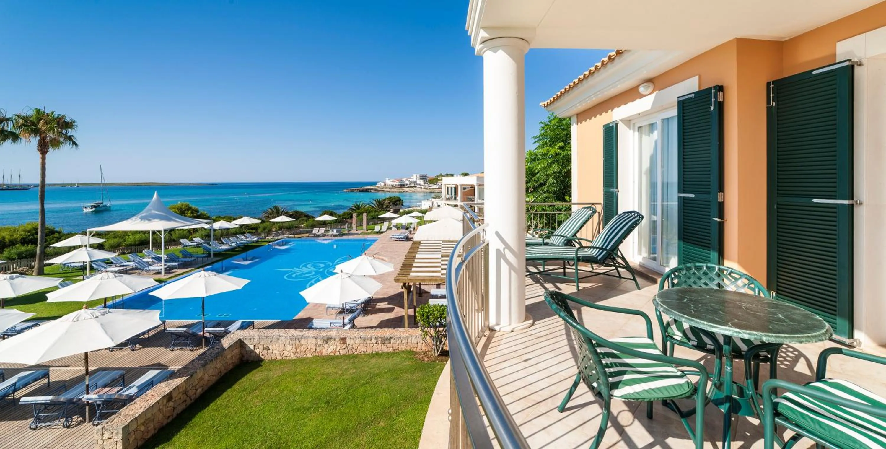 Balcony/Terrace in Insotel Punta Prima Prestige Suites & Spa