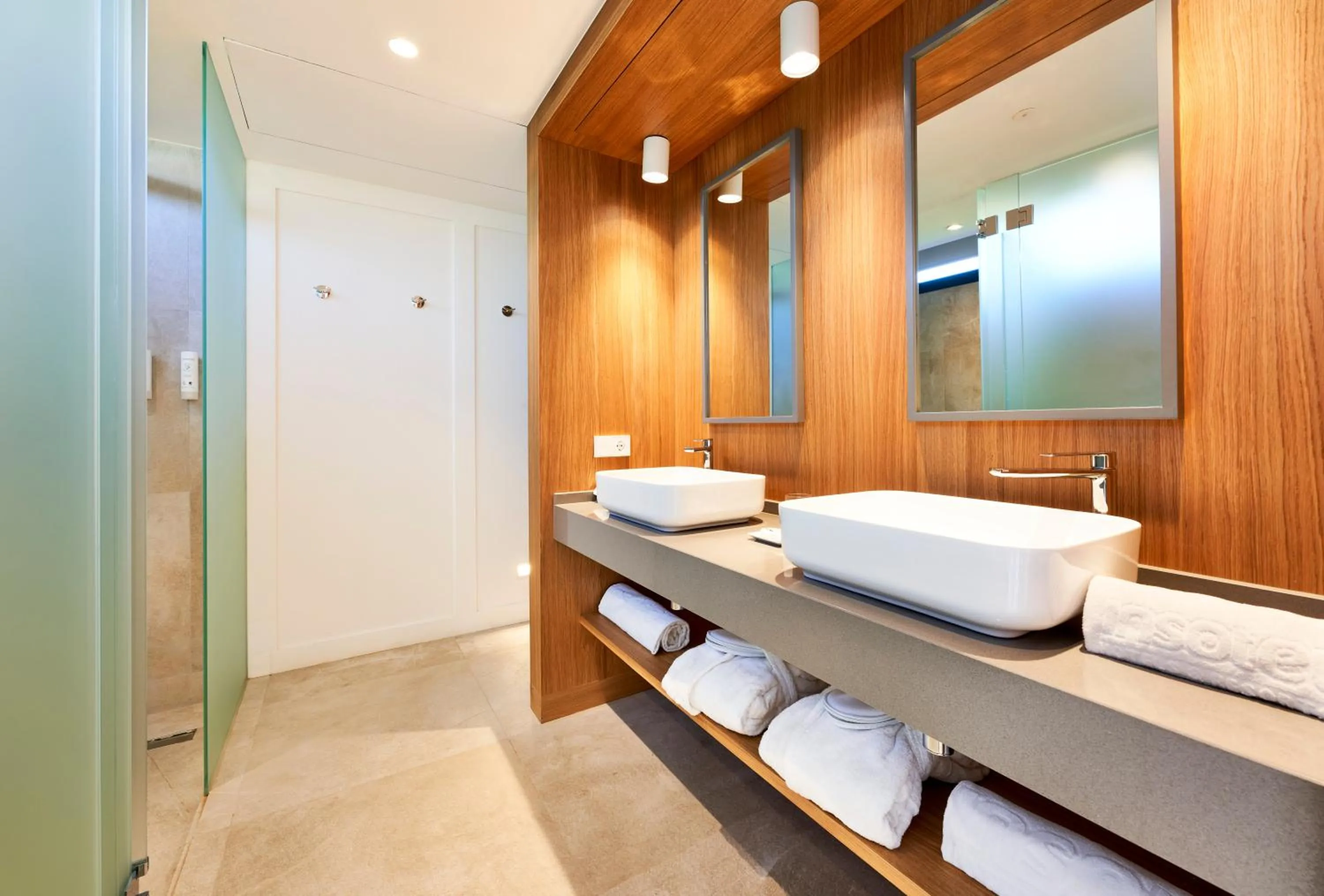 Bathroom in Insotel Punta Prima Prestige Suites & Spa
