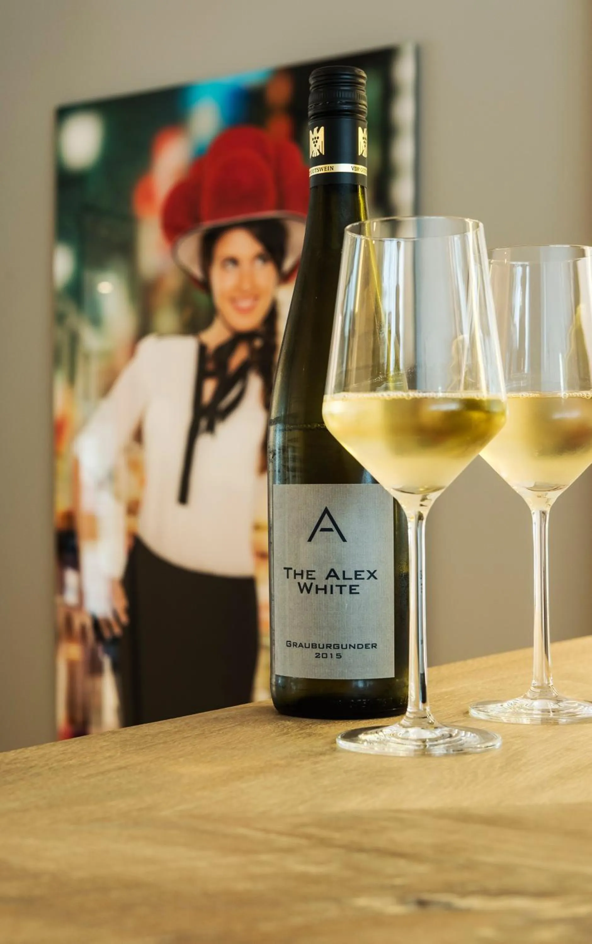 Evening entertainment in The Alex Hotel