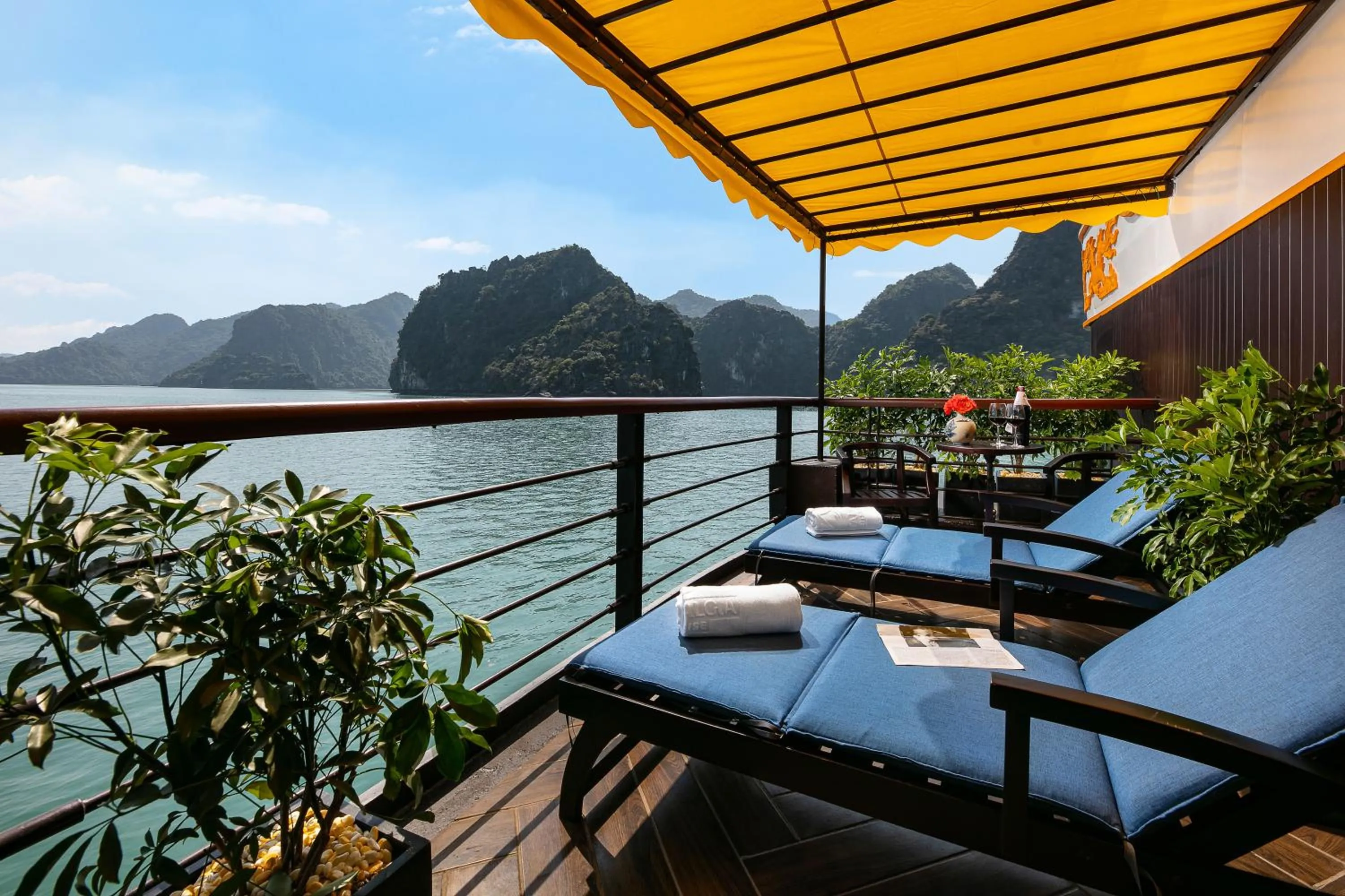 Patio in Nostalgia Halong Cruise