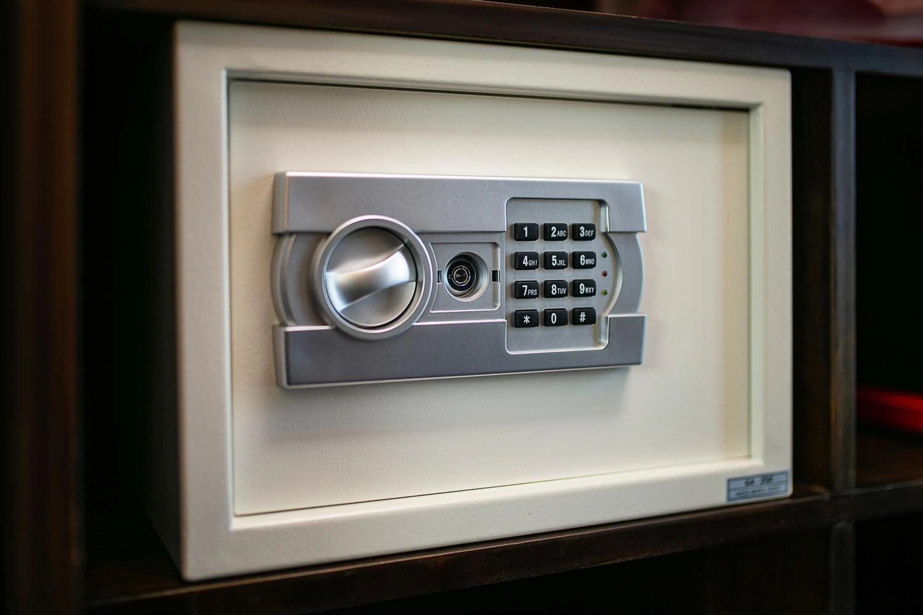 safe in Nostalgia Halong Cruise